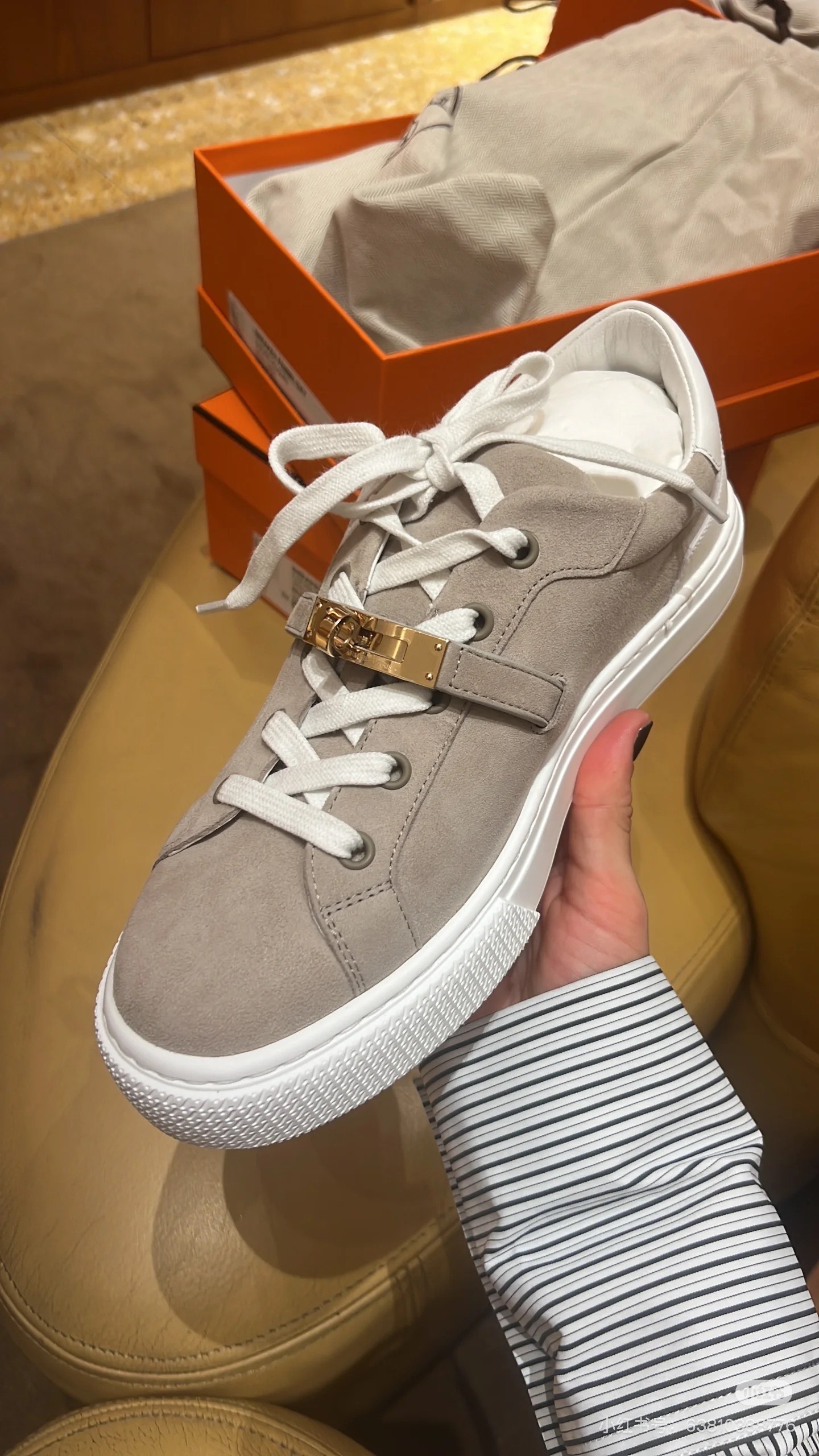 NO:355515,New colors on the official website,19860909官网新色,,Men's shoes