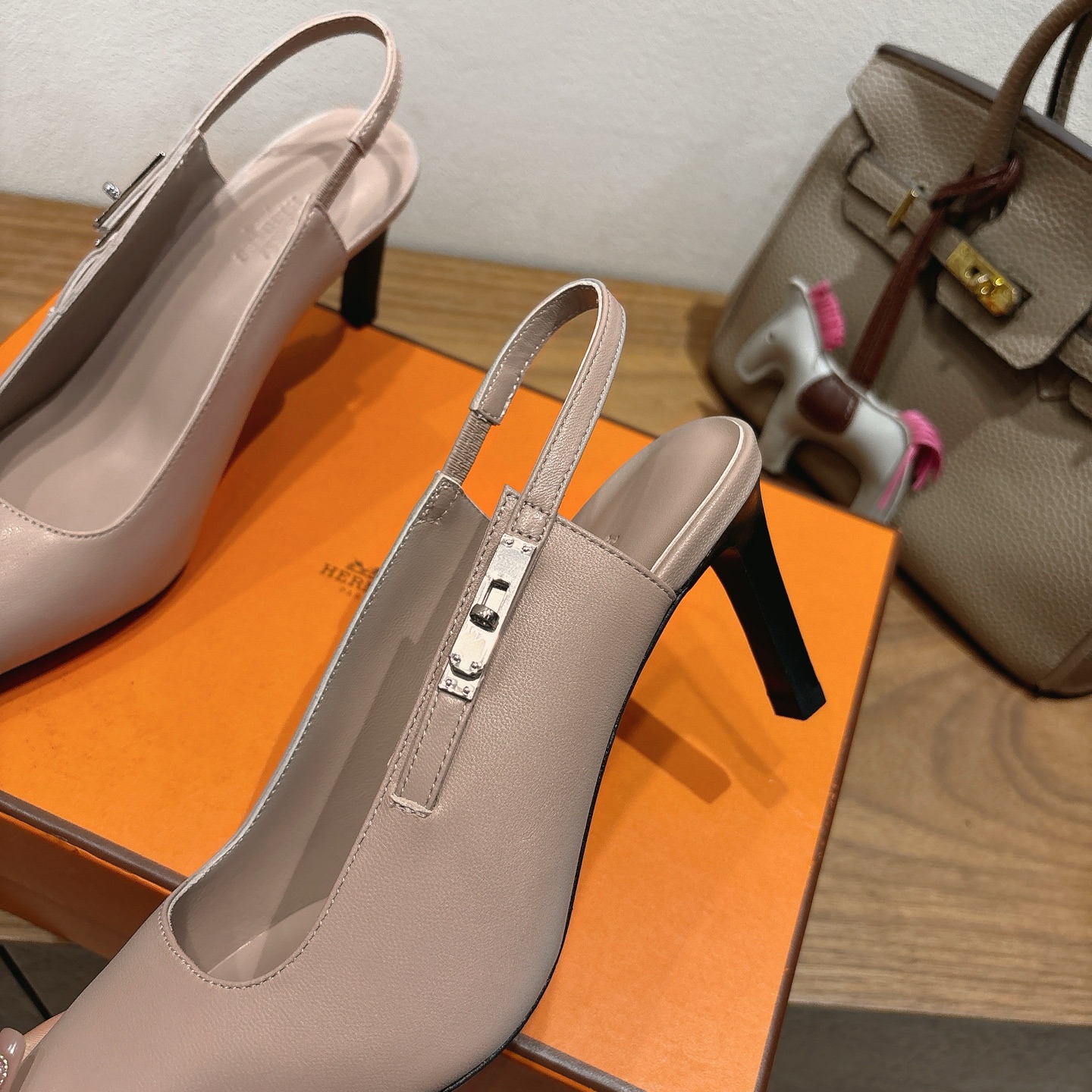 Hermes Women Shoes