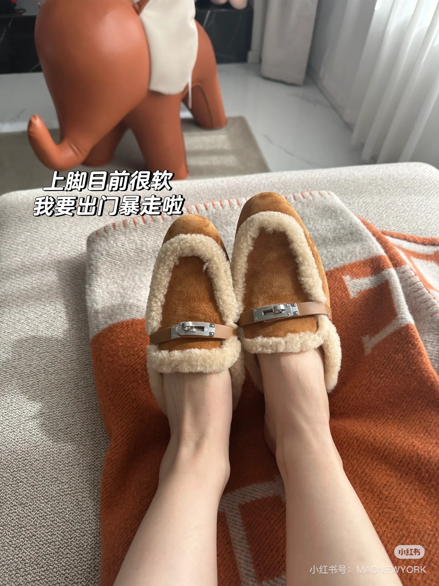 NO:535232,Furry slippers are very beautiful, half-drag furry shoes, slippers19860909毛毛拖鞋好好看,半拖毛毛鞋,slippers,Women's Shoes