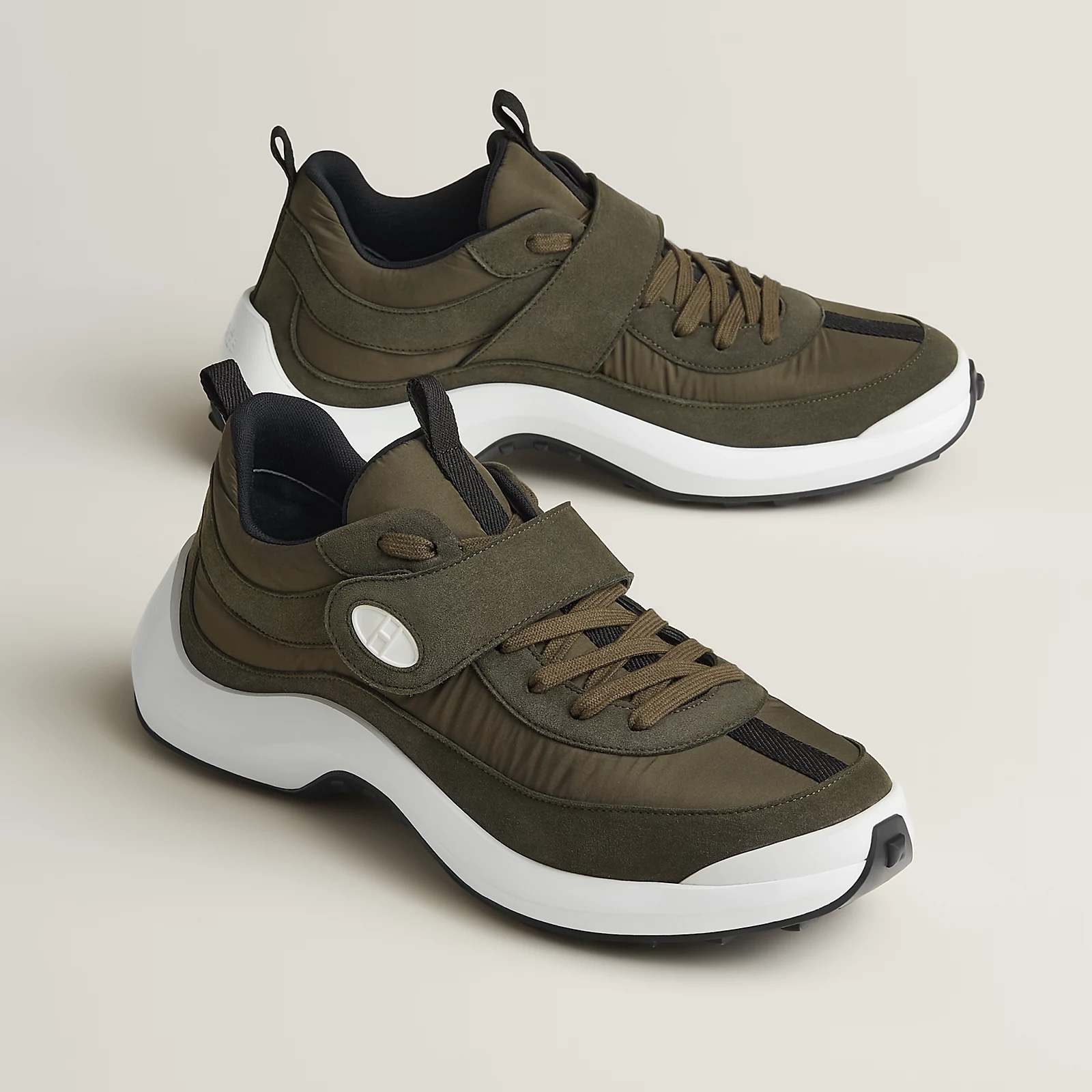 NO:604877,The latest colors from the official website,19860909官网最新颜色,,Men's shoes