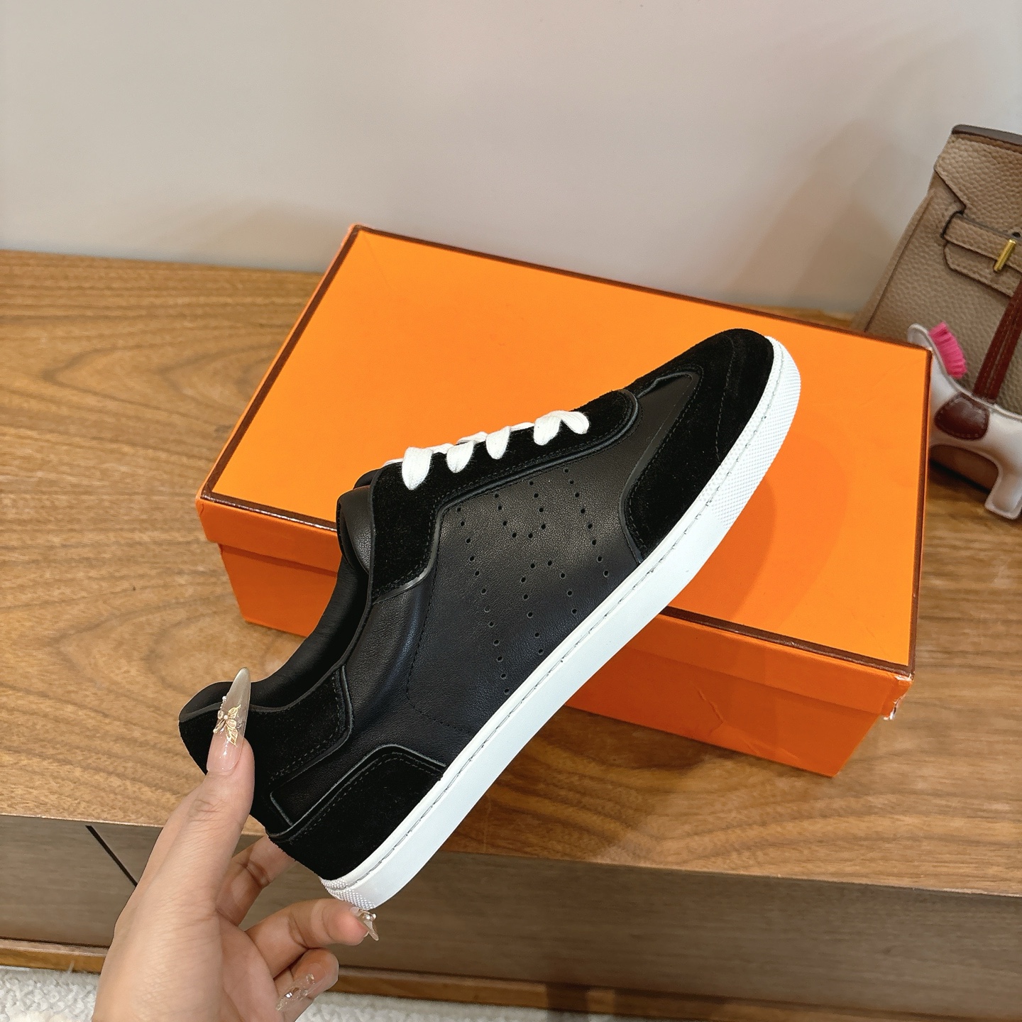 Hermes Eclair 新款爆款シリーズ - 快適な小牛皮シューズ