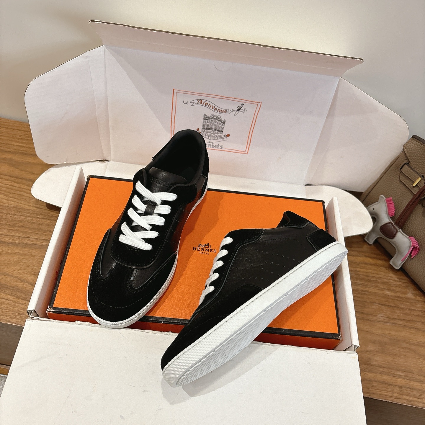 Hermes Eclair 新款爆款シリーズ - 快適な小牛皮シューズ