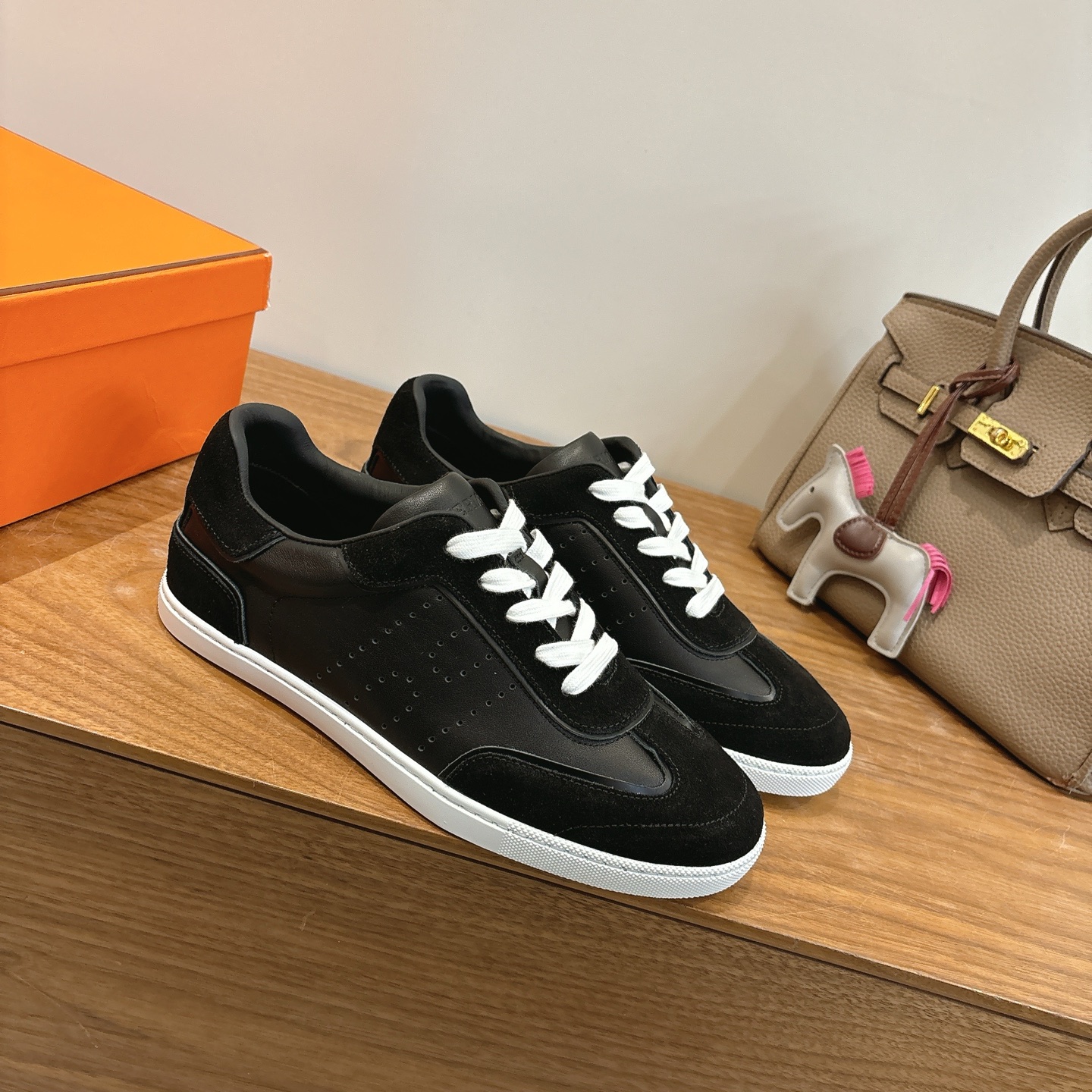 Hermes Eclair 新款爆款シリーズ - 快適な小牛皮シューズ