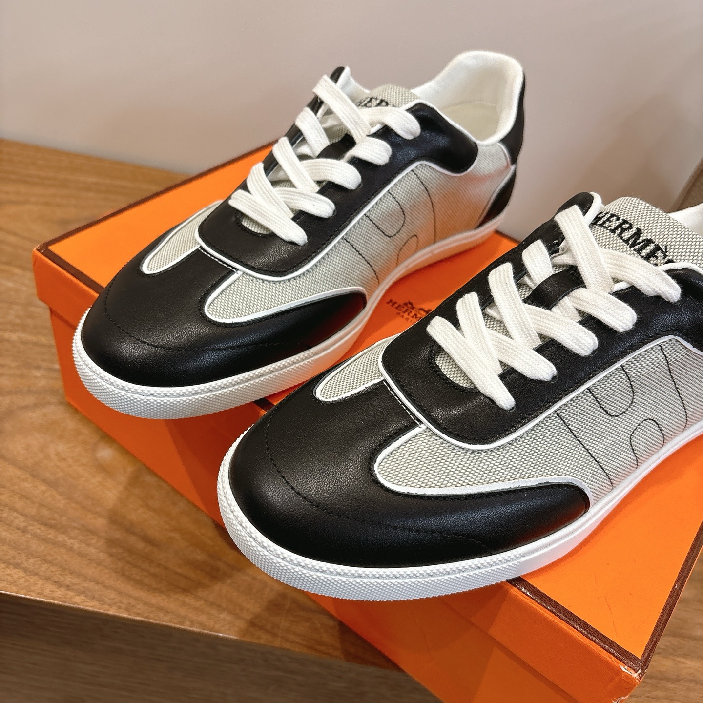 エルメス エクレア 新作爆款シューズ