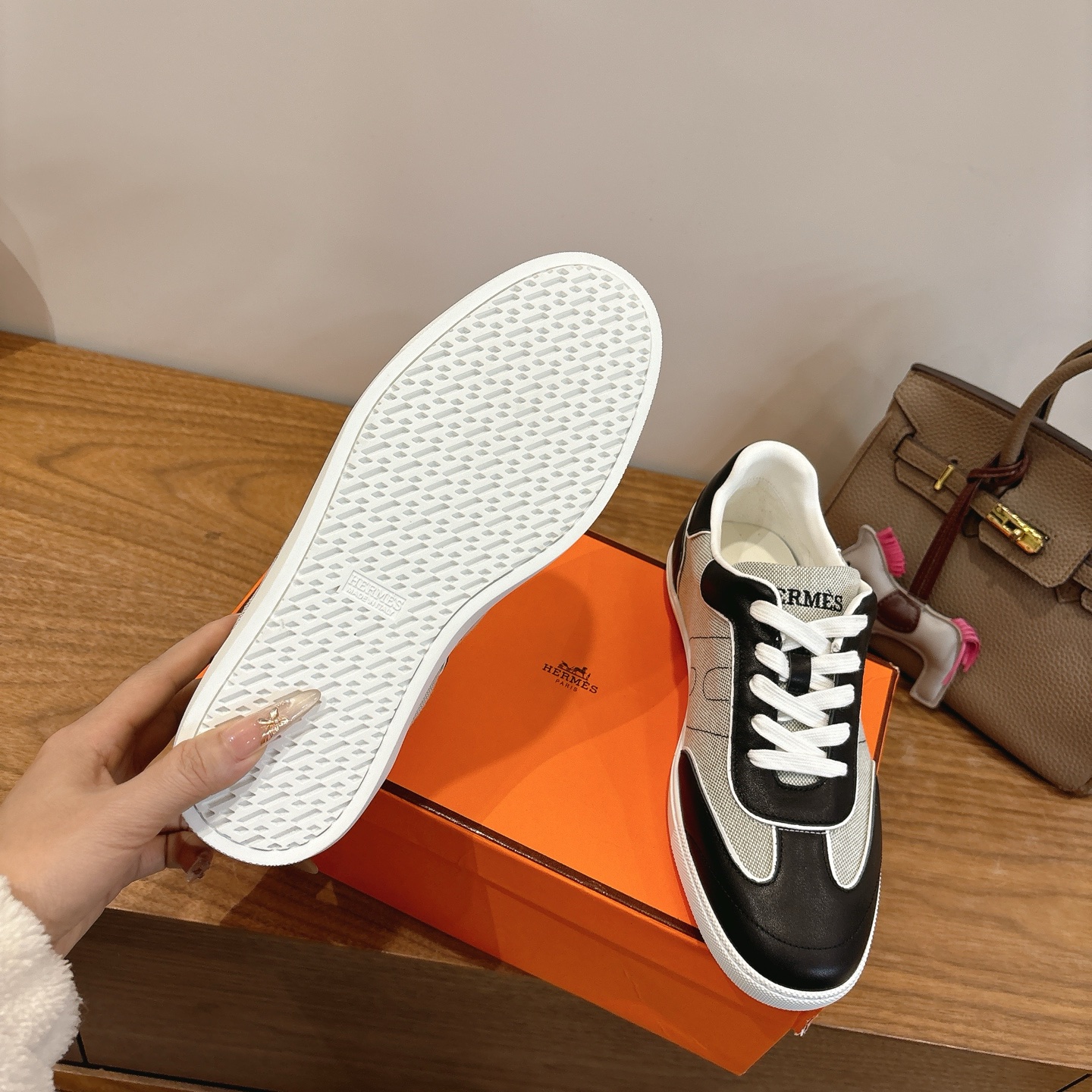 エルメス エクレア 新作爆款シューズ