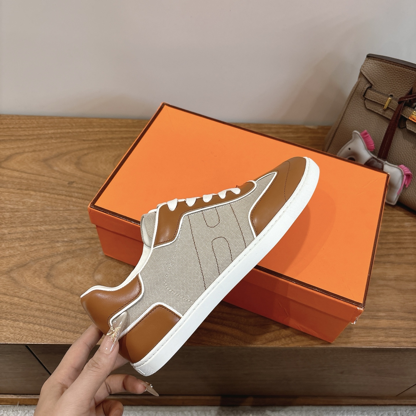 エルメス エクレア 春夏新作 爆款シューズ