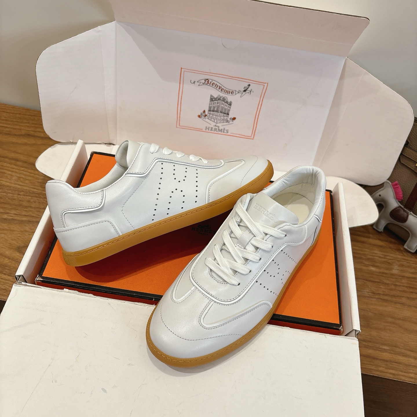 Hermes Eclair 春夏新作 メンズシューズ