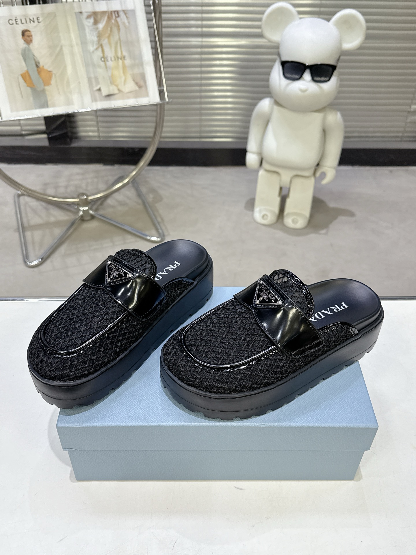 Prada Prad* 普拉达新款一脚蹬厚底勃肯包头半拖