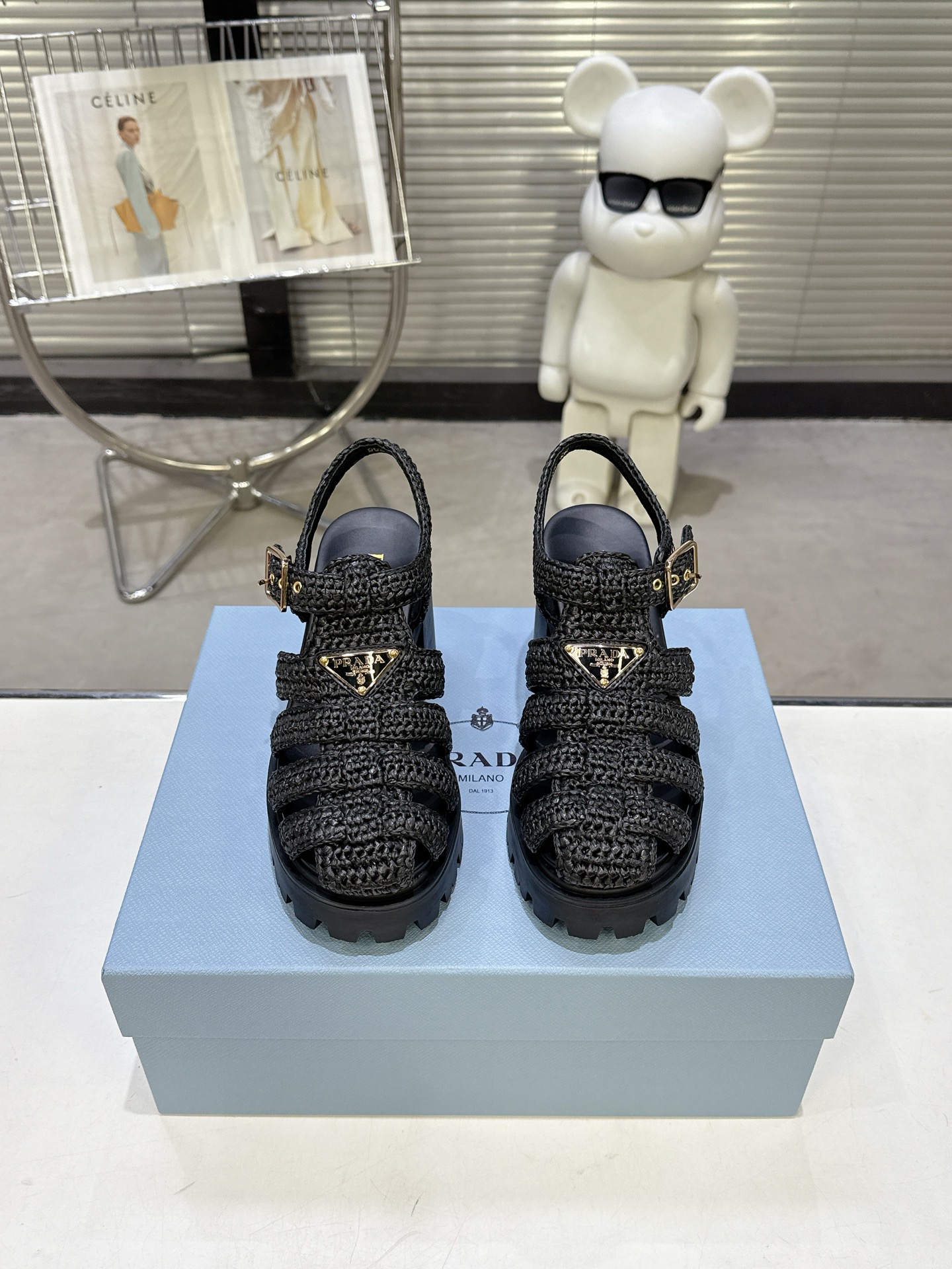 NO:819948,PRADA Prada 2026 latest model imported raffia lining mixed sheepskin bottom original TPU anti-slip pattern outsole heel height 6.5CM iconic triangle logo, original packaging size: 35-40 (41 customized), sandals, prada, prada, sandals, sheepskin19860909PRADA普拉达2026最新款 面进口拉菲草 里混种羊皮 底原版TPU防滑花纹大底 跟高6.5CM 标志性三角标,原版包装 size:35-40（41订做）,凉鞋,prada,prada,sandals,sheepskin,Women's Shoes