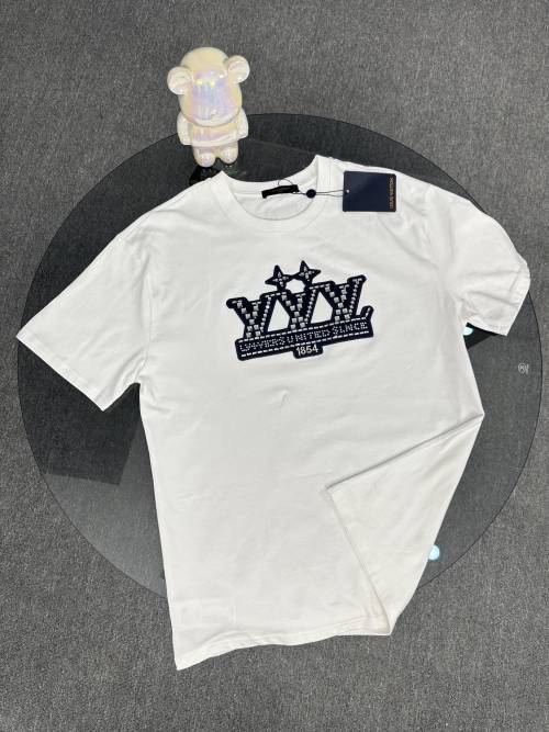 Louis Vuitton 1854 Diamond Letter Cotton Short Sleeve T-Shirt - Premium Quality 1 Louis Vuitton 1854 Diamond Letter Cotton Short Sleeve T-Shirt – Premium Quality