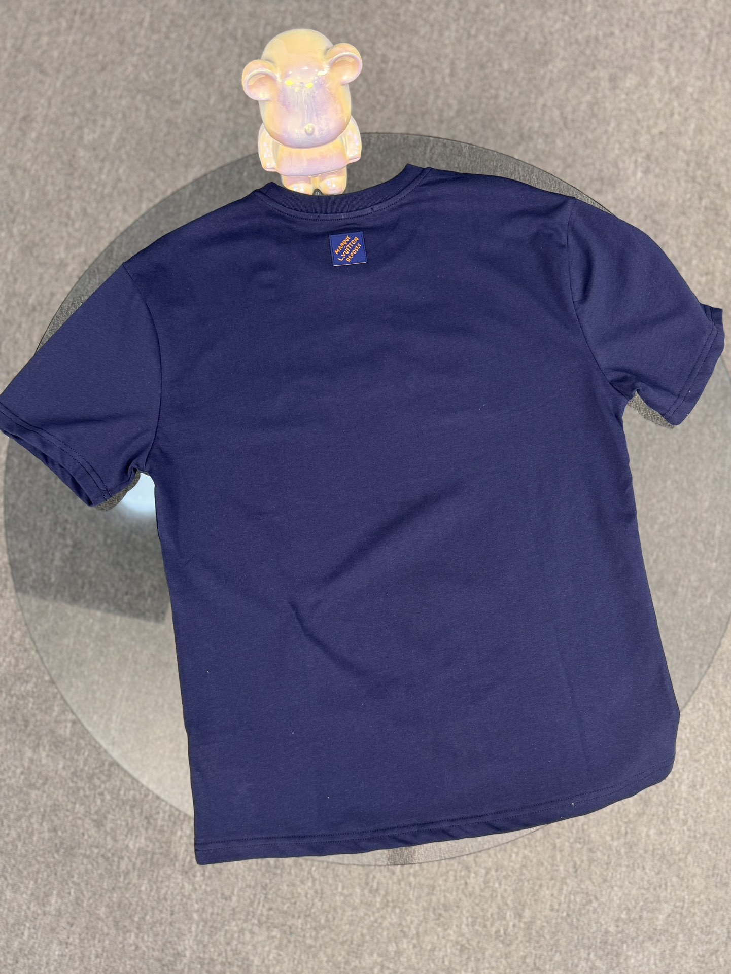 Louis Vuitton Camiseta de Manga Corta con Bordado de Cuentas para Hombre 10 i1746124913 2234 2