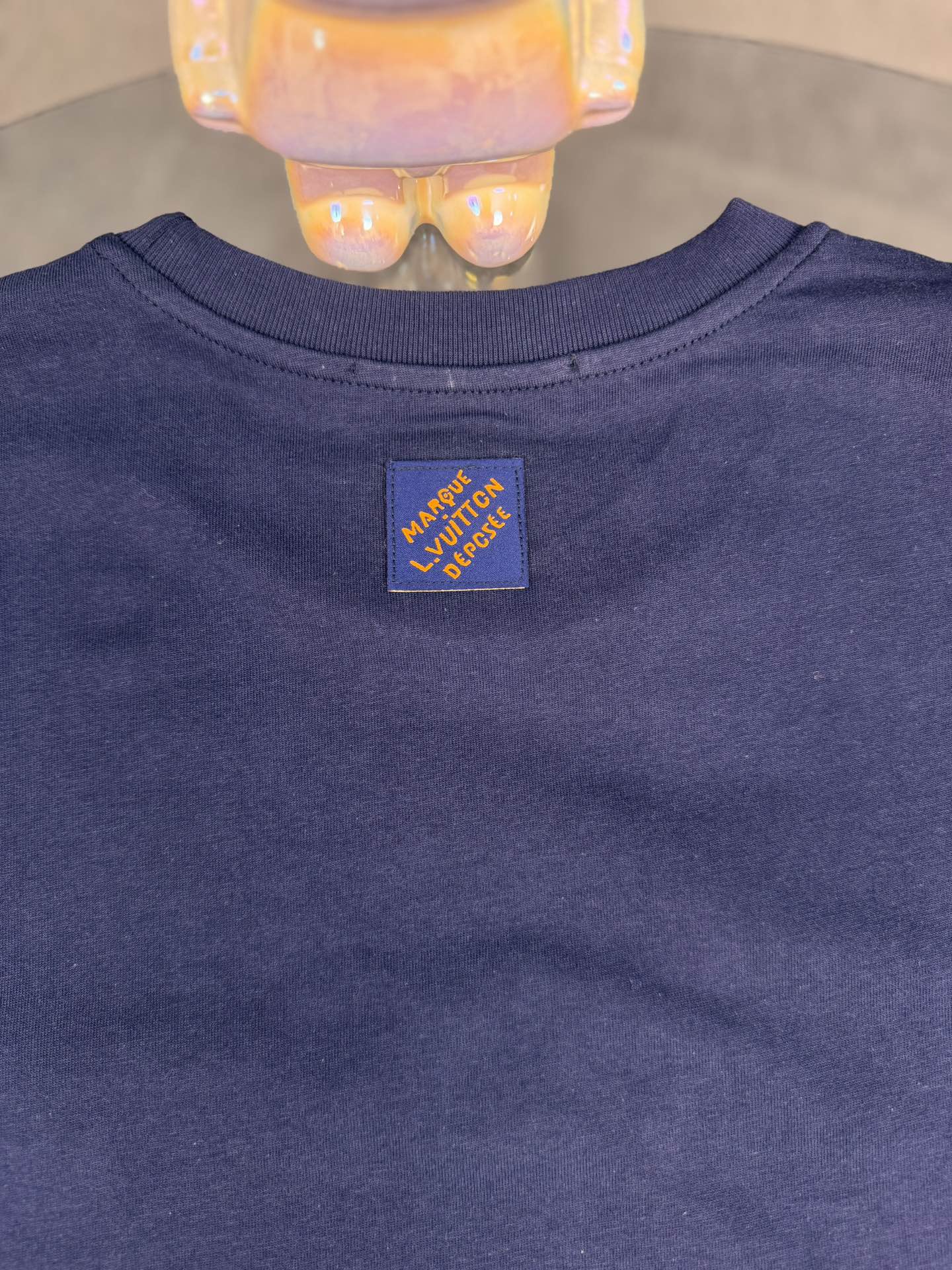 Louis Vuitton Camiseta de Manga Corta con Bordado de Cuentas para Hombre 7 i1746124913 6011 0