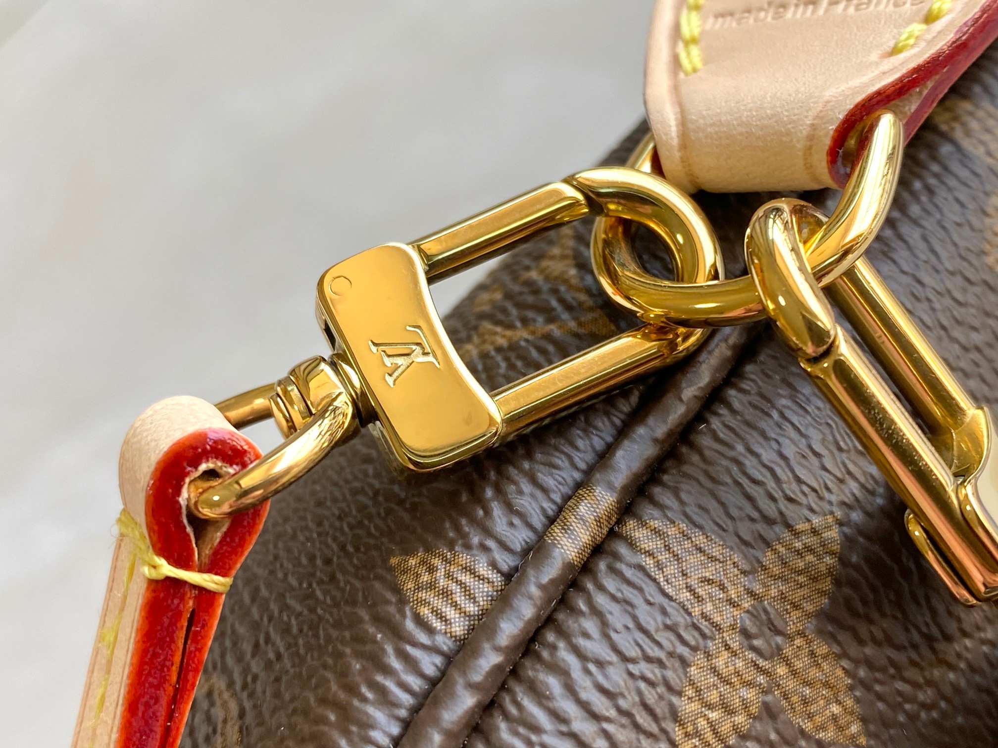 Louis Vuitton Haute Couture Classic Luxury Handbag Shoulder Crossbody 7