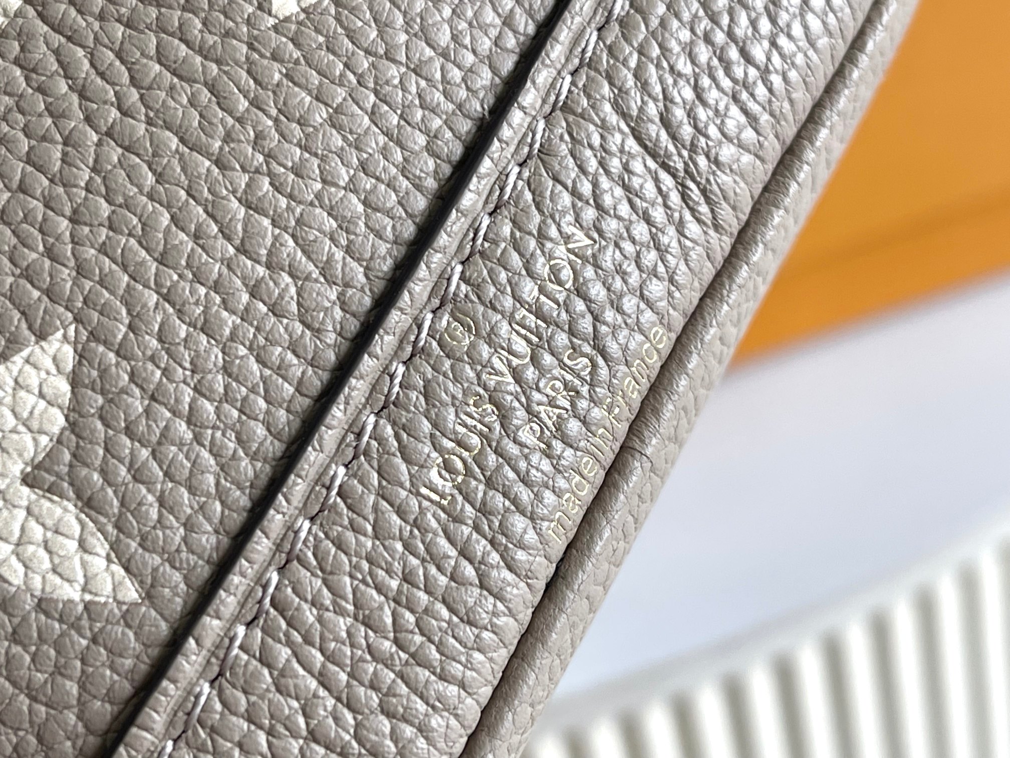 Louis Vuitton Gray Leather Bucket Bag, 13x16x10cm, M46291, Full Set 7 a1721550013455 2731