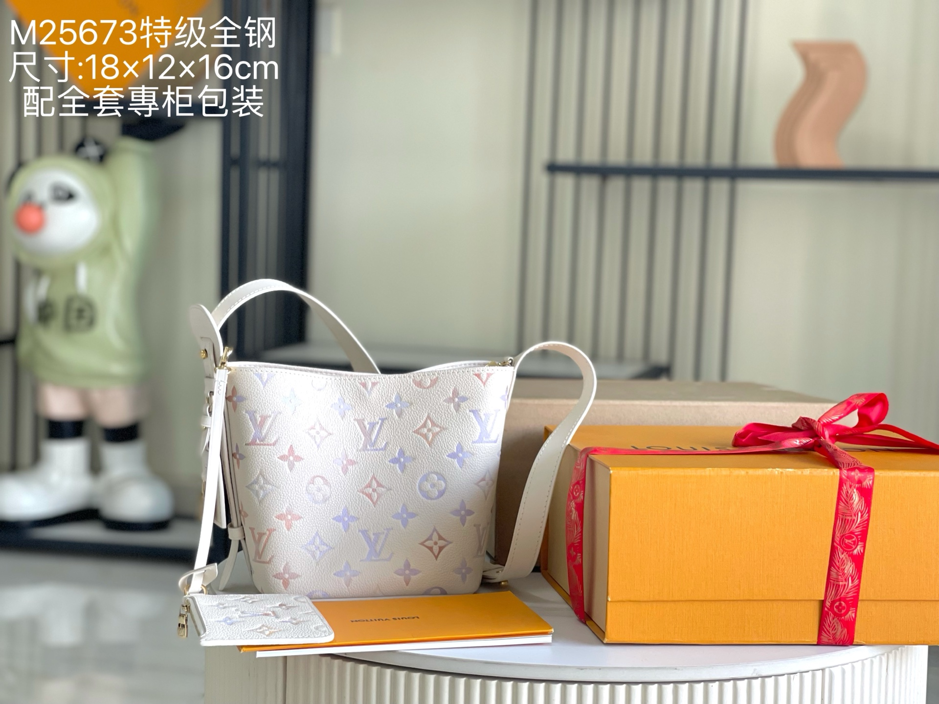 NO:341073,(163 chip) Super-grade full set of packaging, Super-grade all-steel hardware, original leather] M25673 purple cream white leather is Italian A-grade leather, which is based on quality, hardware, fabric, handmade, oily edge, A-grade product, pictures are consistent with the product, and full set of packaging. Size: 16x18x12CM, LV special version, louis vuitton19860909（163 芯片）特级配全套包装 特级全钢五金 原厂皮】M25673 紫色奶油白 皮料是意大利A级皮料是在于品质、五金、面料、手工、油边、A级出品、图片跟产品一致丶配全套包装.尺寸:16x18x12CM,LV特级版本,louis vuitton,Bag