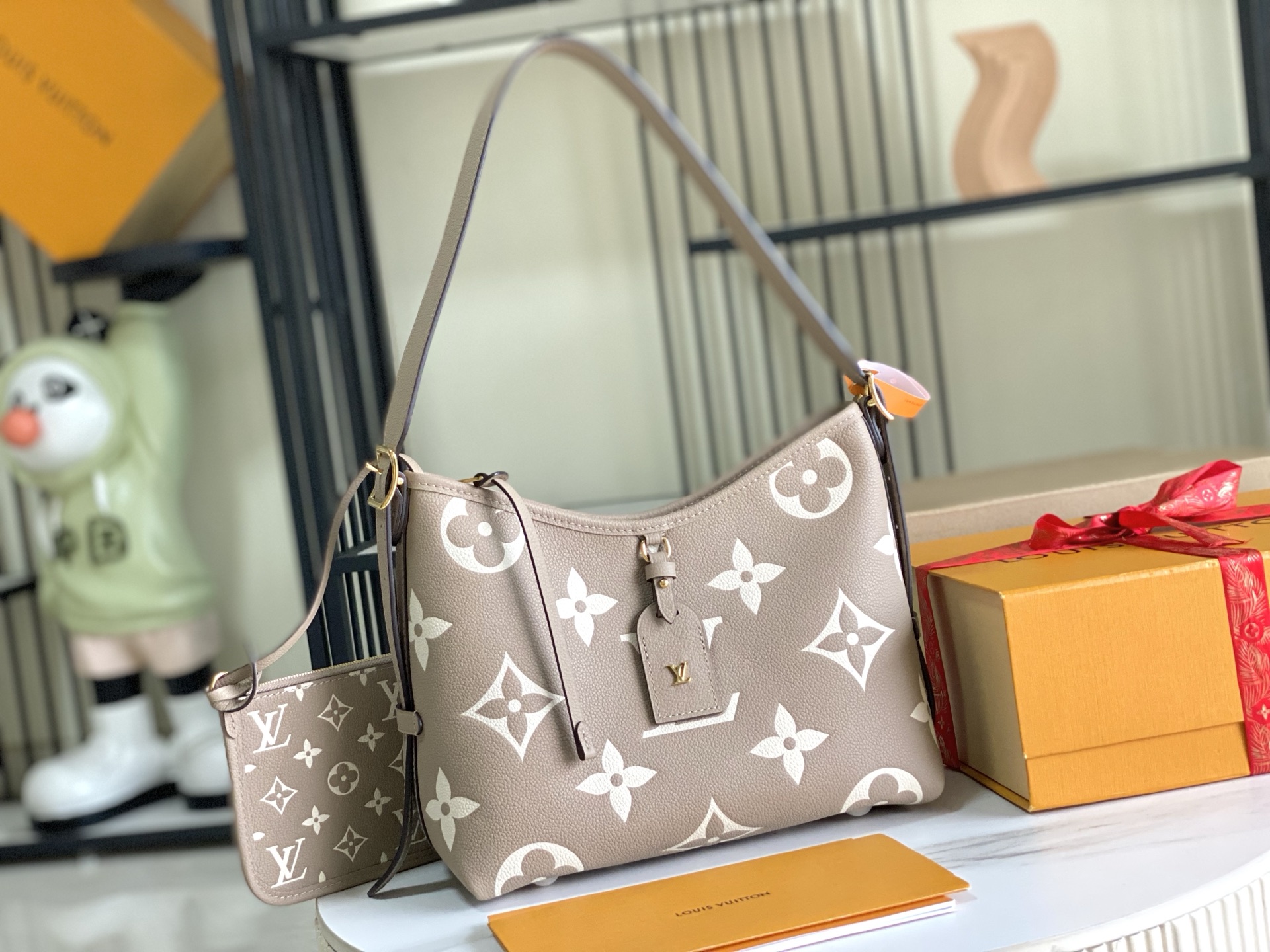 Louis Vuitton M47180 Bag: High-Quality Leather Tote, 24x29.5x12cm 3 i1755666518163 6731 0 1