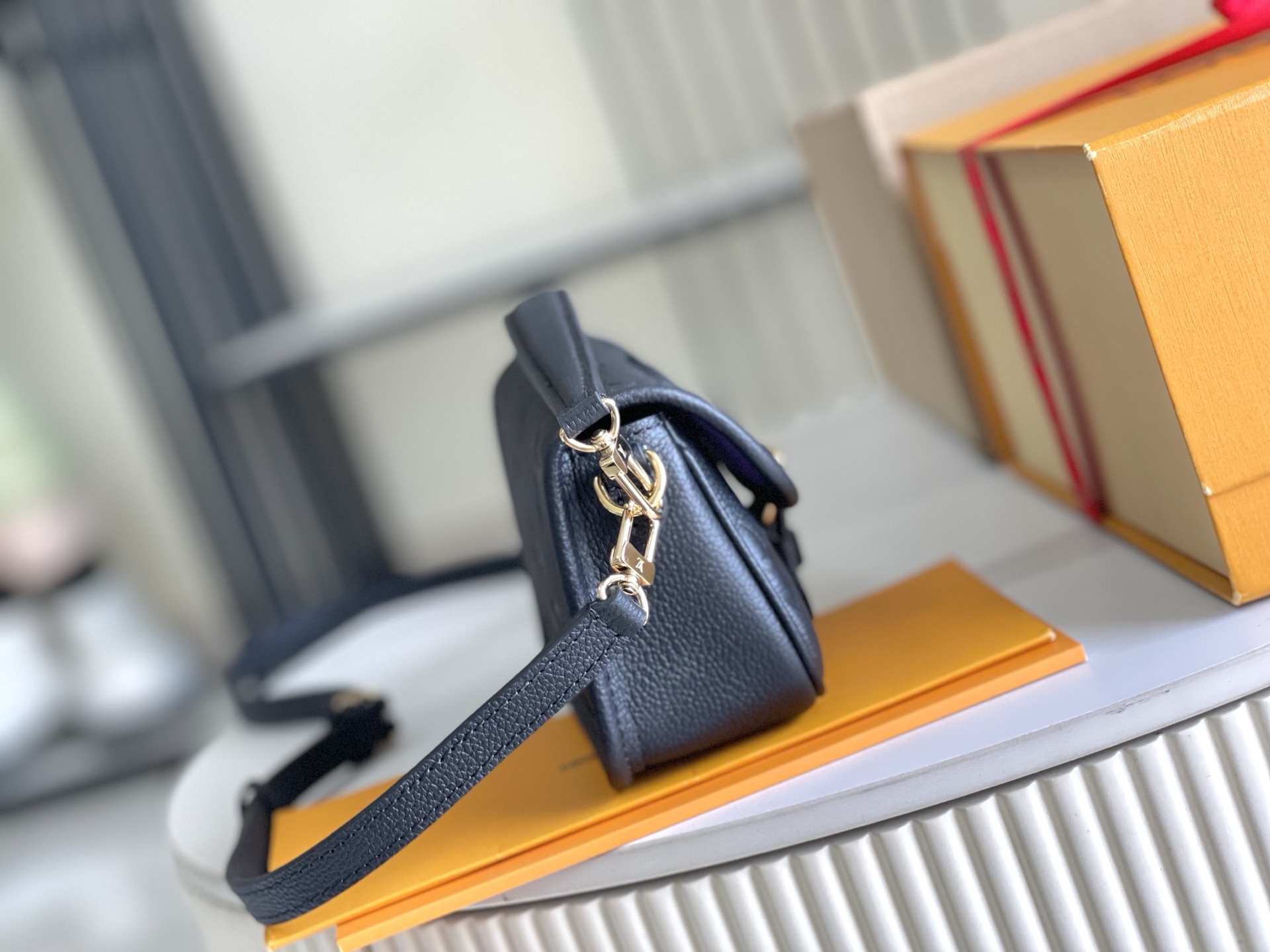 Louis Vuitton Black Leather Shoulder Bag, 19x10.5x6 CM, with Packaging 3 i1756705850439 2402 0 2
