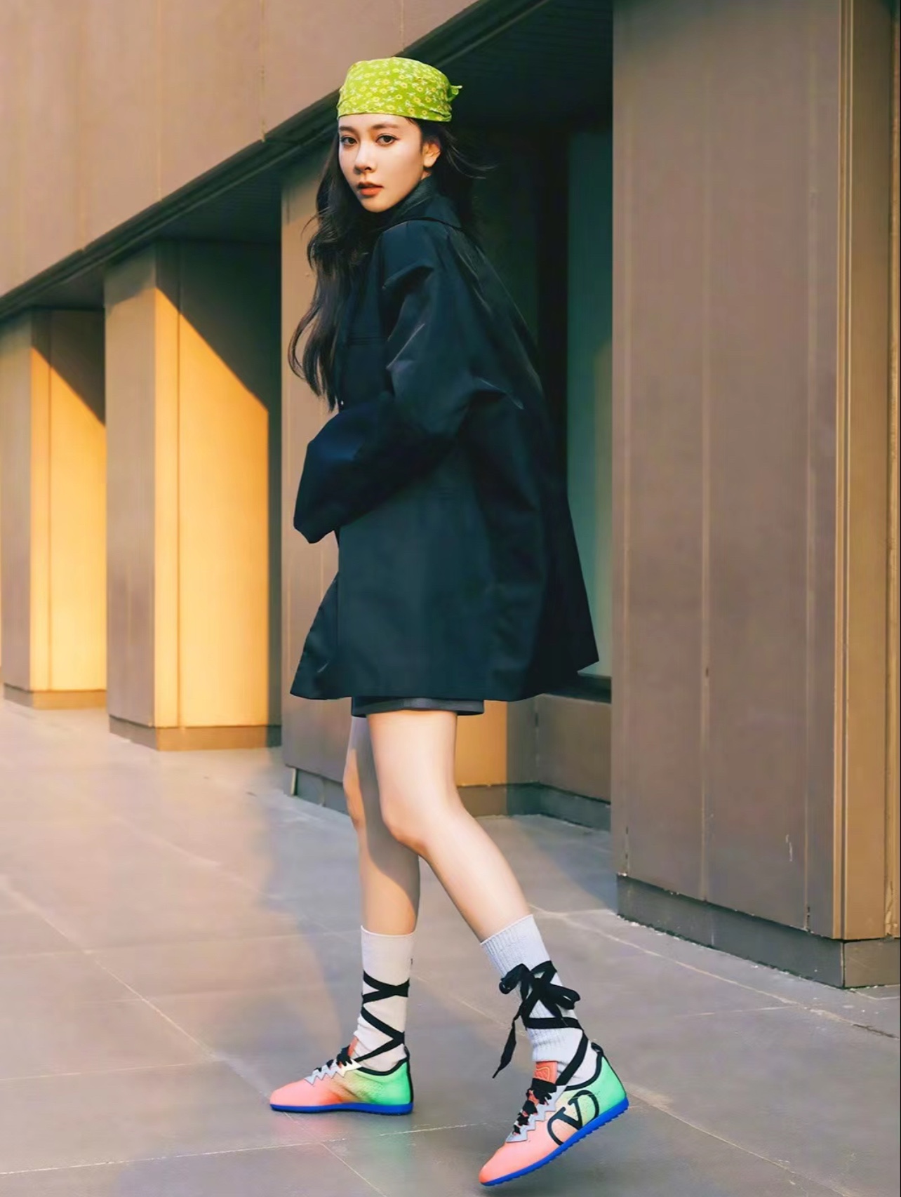 NO:173942,Pictures of major celebrities on foot, casual shoes/sports shoes, sneakers19860909各大明星上脚图,休闲鞋/运动鞋,sneakers,Women's Shoes