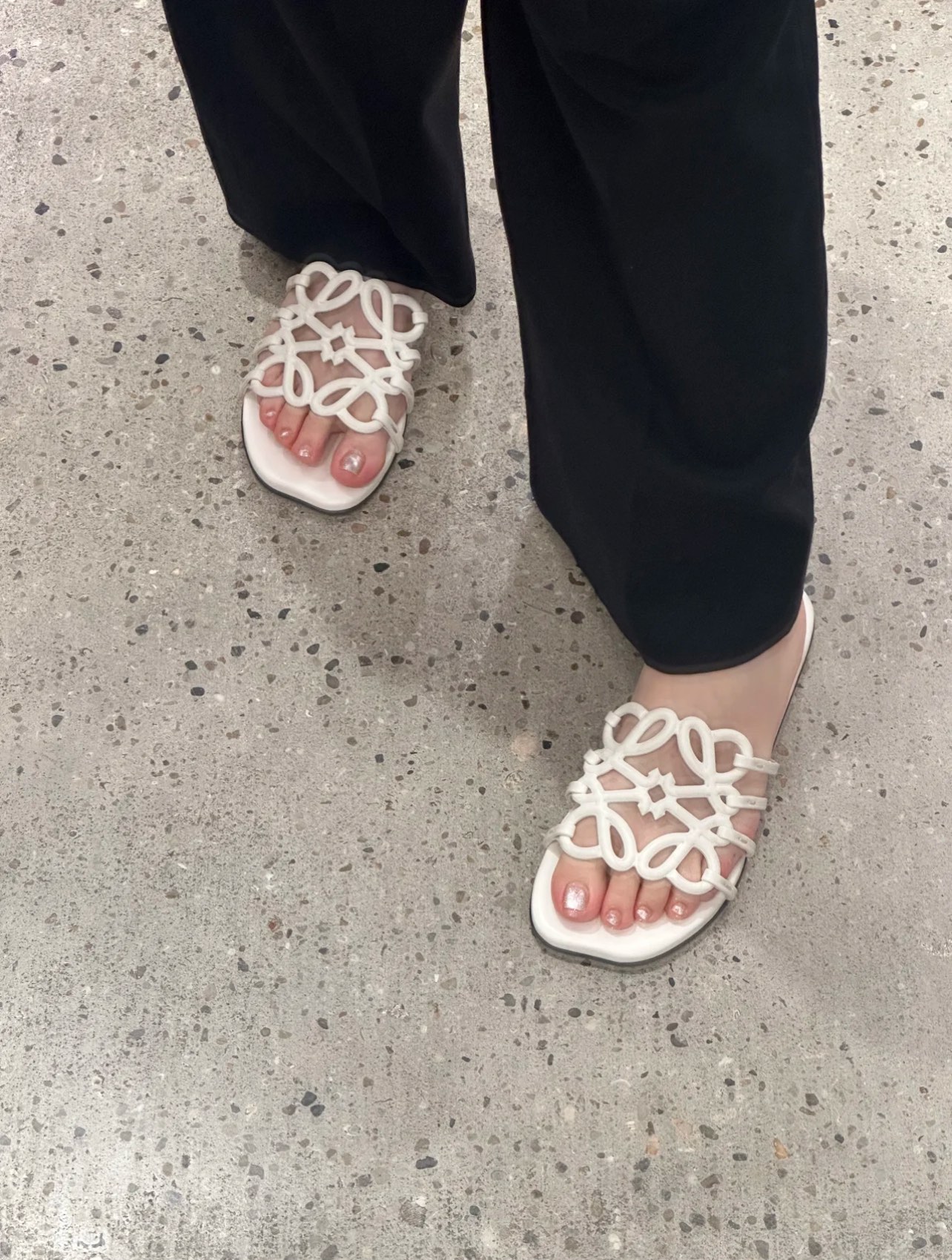 NO:228570,foot pictures, slippers, slippers19860909上脚图,拖鞋,slippers,Women's Shoes