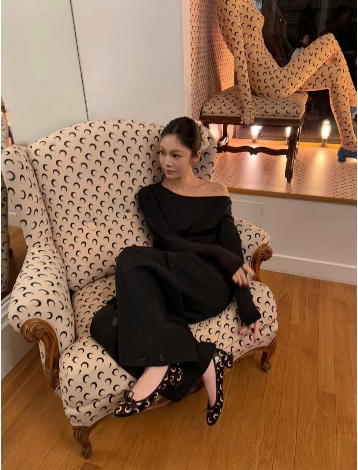 NO:266130,Foot pictures, single shoes19860909上脚图,单鞋,Women's Shoes