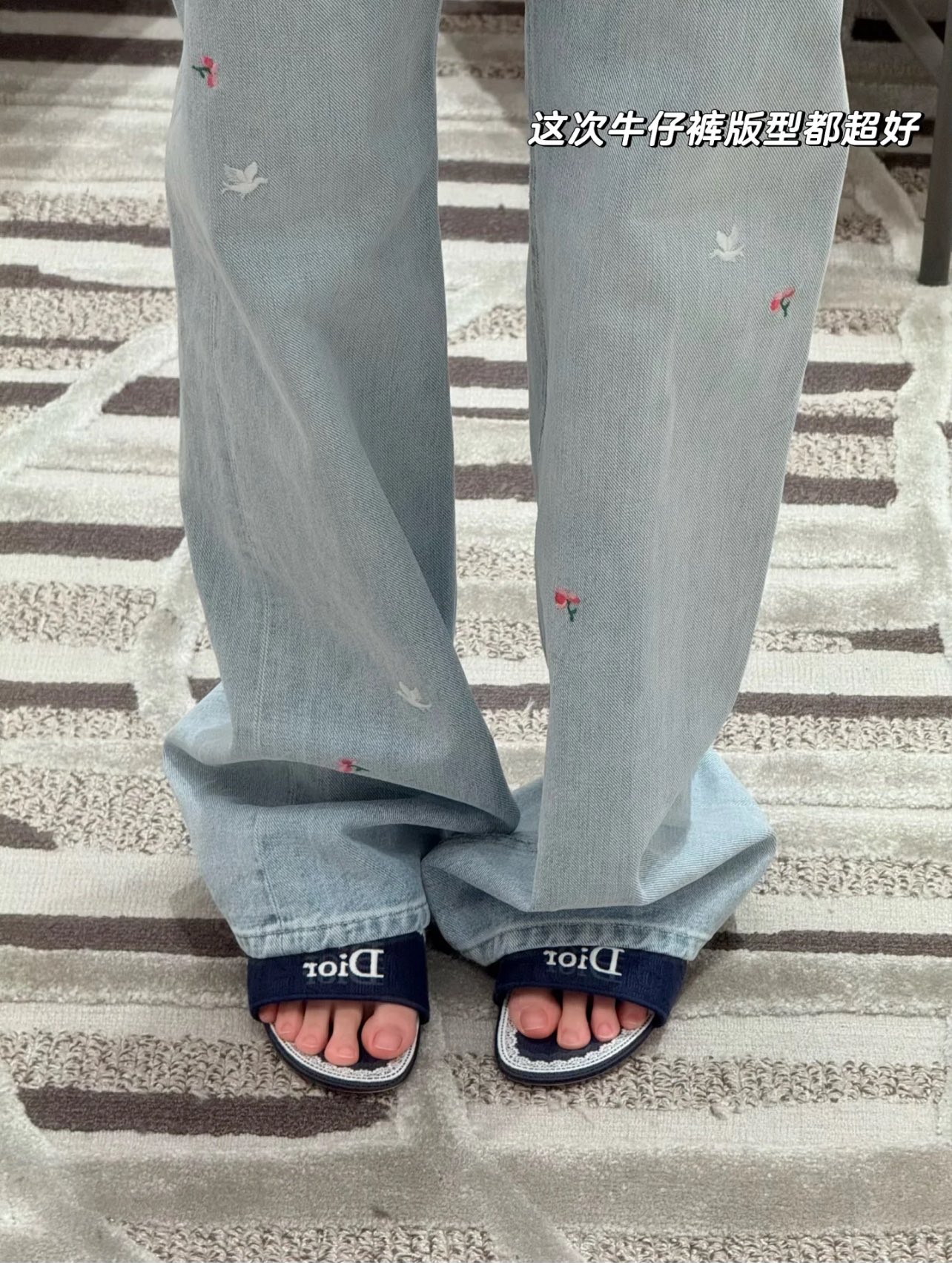 NO:723257,Upper foot pictures, slippers, slippers19860909上脚图,拖鞋,slippers,Women's Shoes