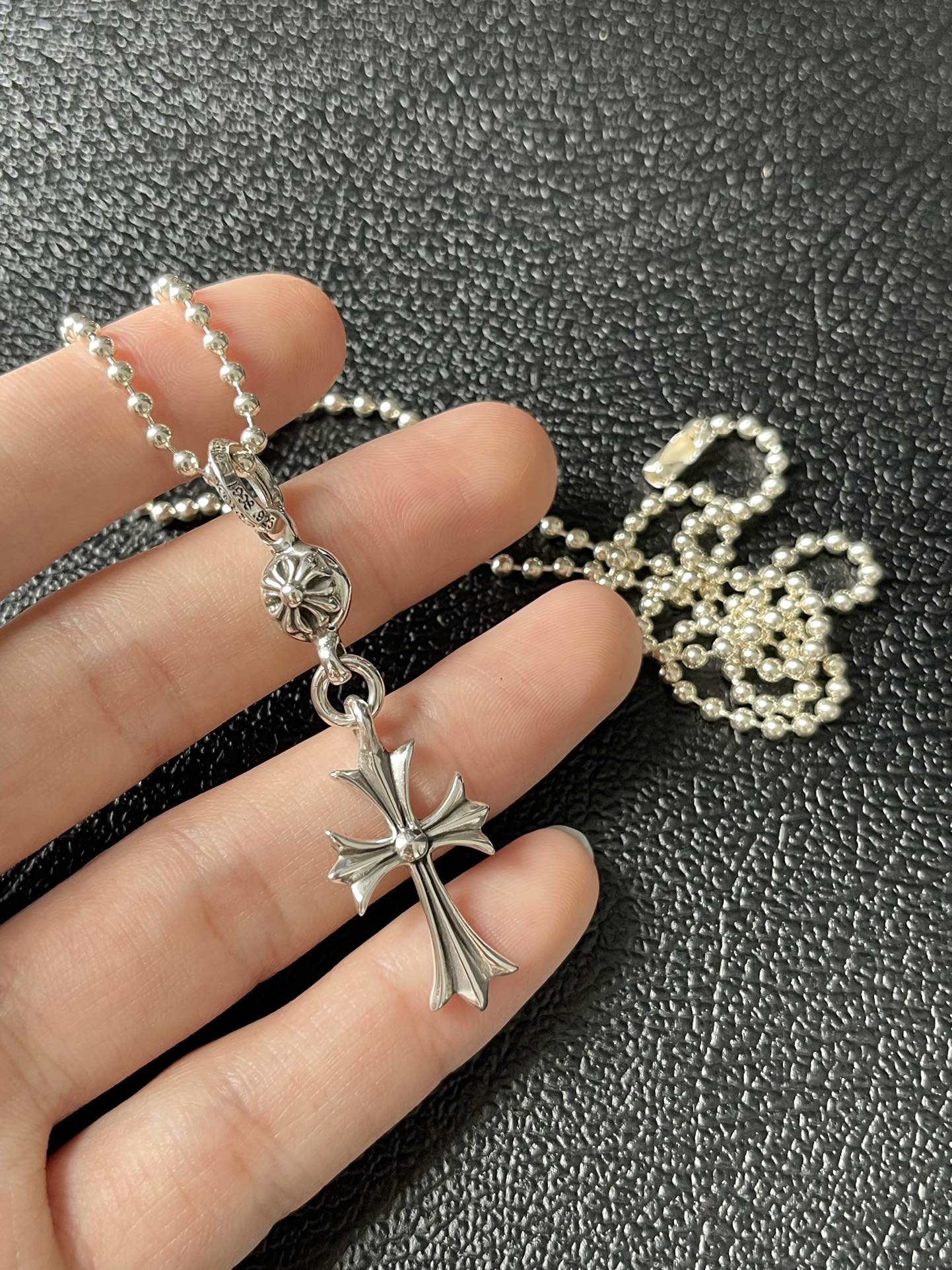 Chrome Hearts 克罗心 圆球十字架项链