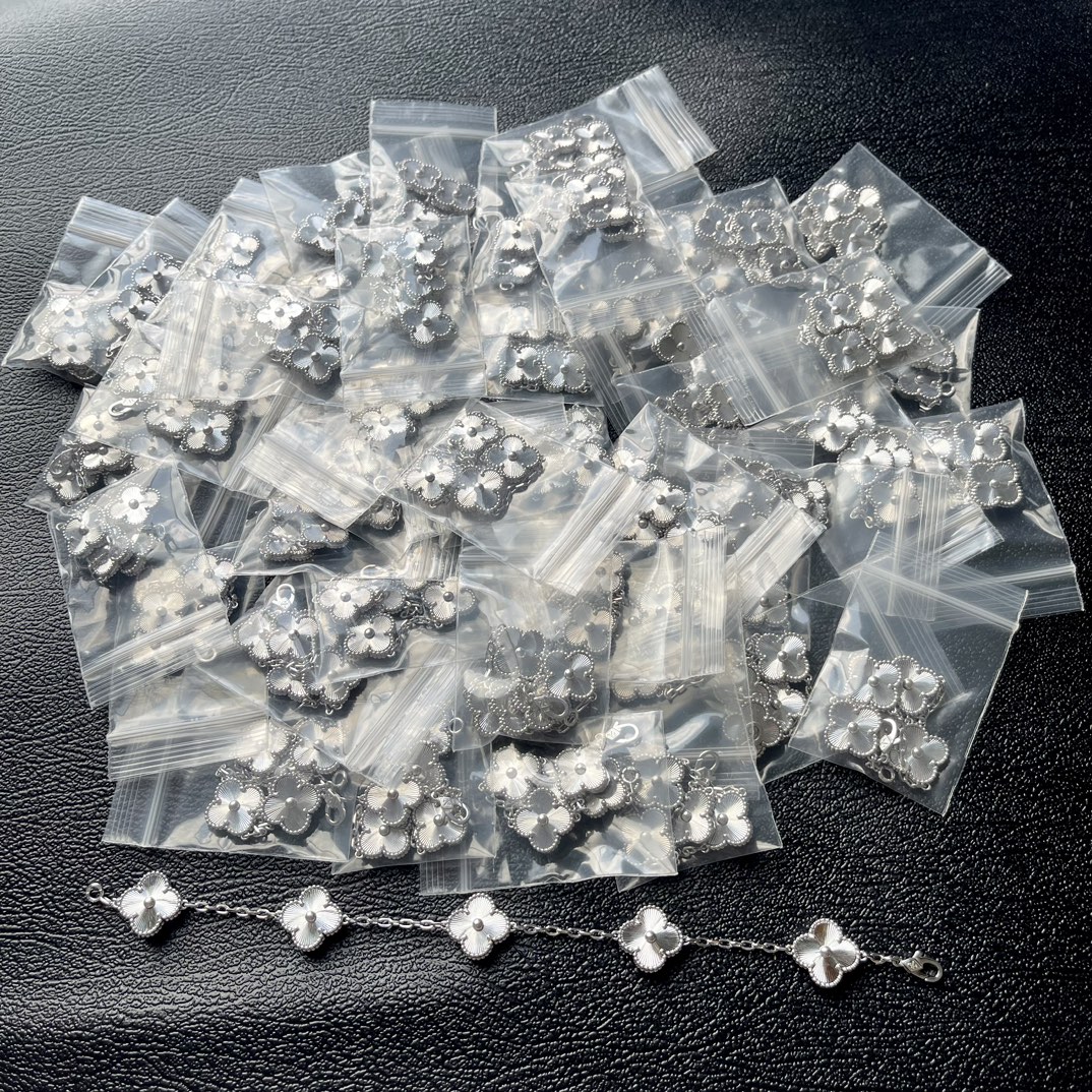 Van Cleef & Arpels VCA 镭射五花手链 银版