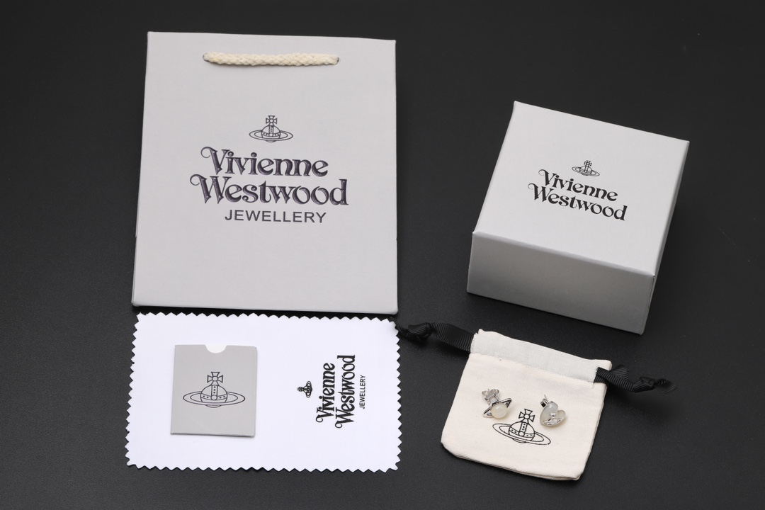 Vivienne Westwood 新品上架西太后耳钉