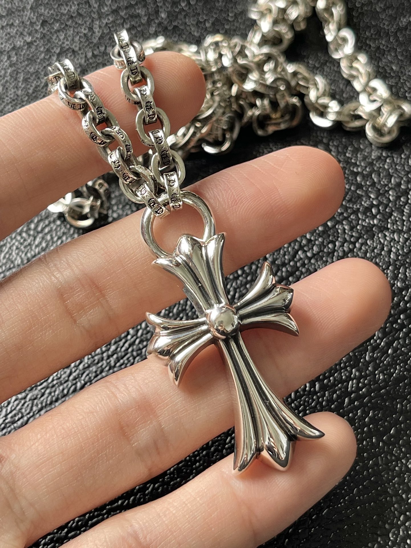 Chrome Hearts 克罗心 金智秀 同款项链