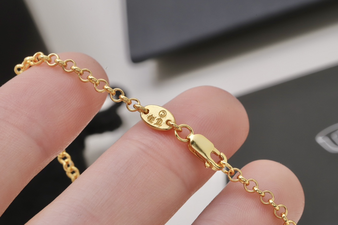 Chrome Hearts 𝐡𝐞𝐚𝐫𝐭𝐬 克罗心