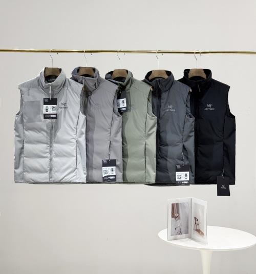 Arc'teryx Padded Vest Autumn and Winter New Embroidery Stand Collar Vest 1 Arc'teryx Padded Vest Autumn and Winter New Embroidery Stand Collar Vest
