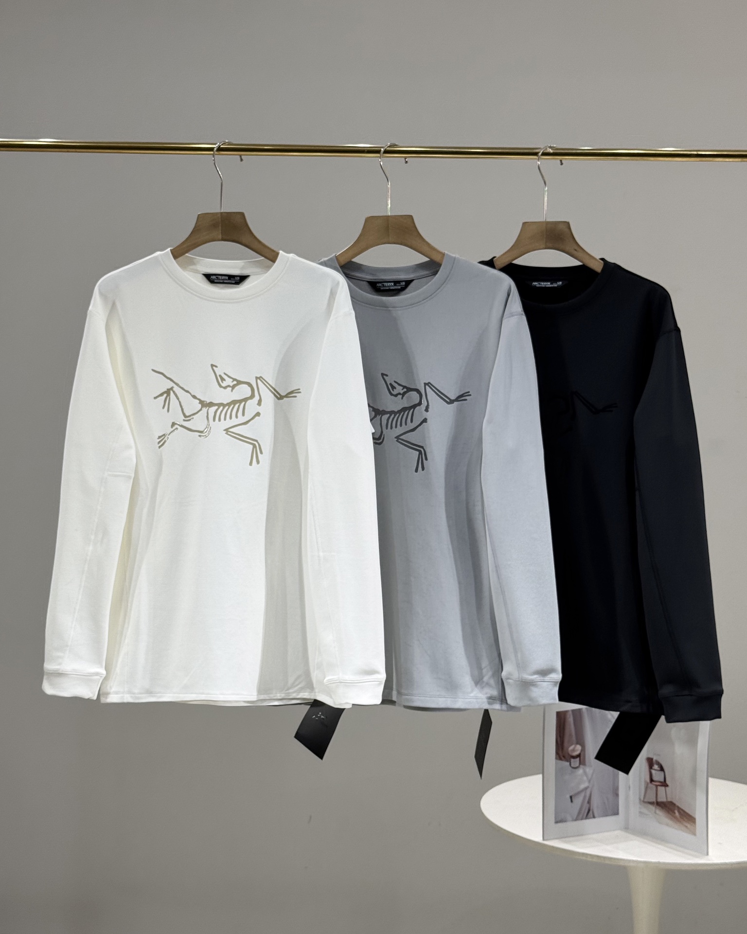 Arc'teryx Long Sleeve T-Shirt Lightweight Quick-Dry Crew Neck Top