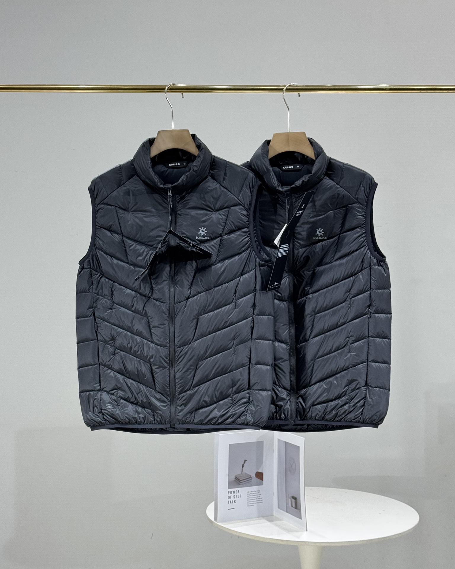 KAILAS GT ZERO Down Vest - 900 Fill Power, Water-Repellent, Lightweight Warmth