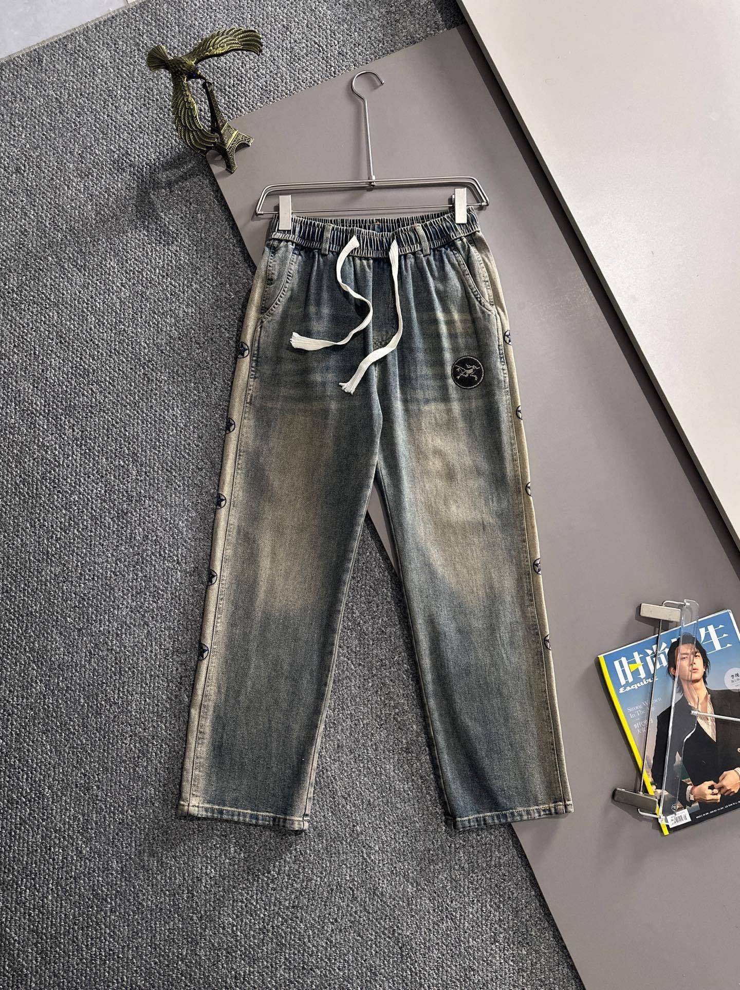 Arc'teryx 2025 pantalones vaqueros rectos holgados de pierna ancha de verano, ¡la tendencia en la tendencia! Muchos blo…