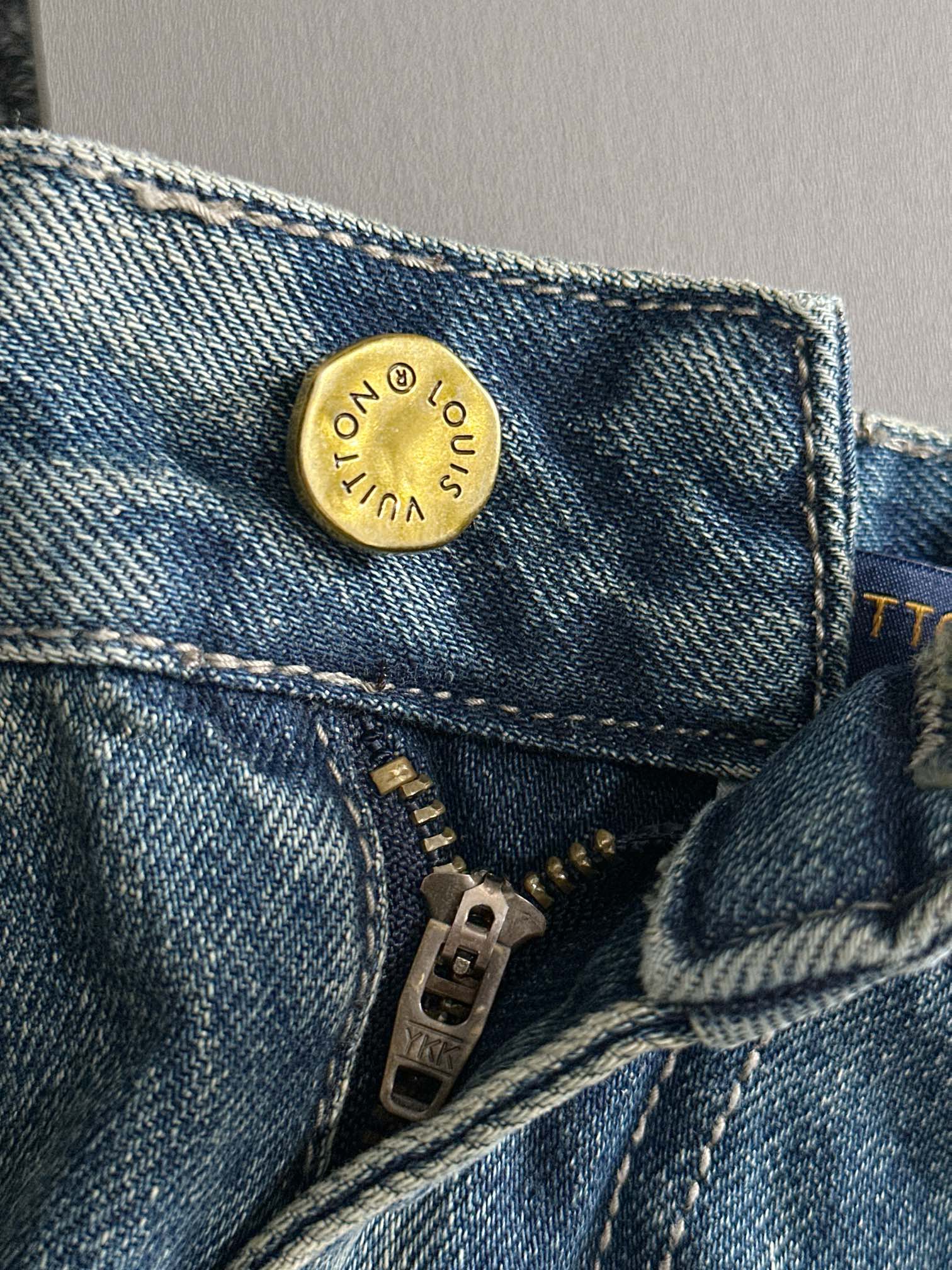 Louis Vuitton Straight Leg Denim Jeans - Modern Fit, Comfortable & Stylish 4 a1752668077834 2641