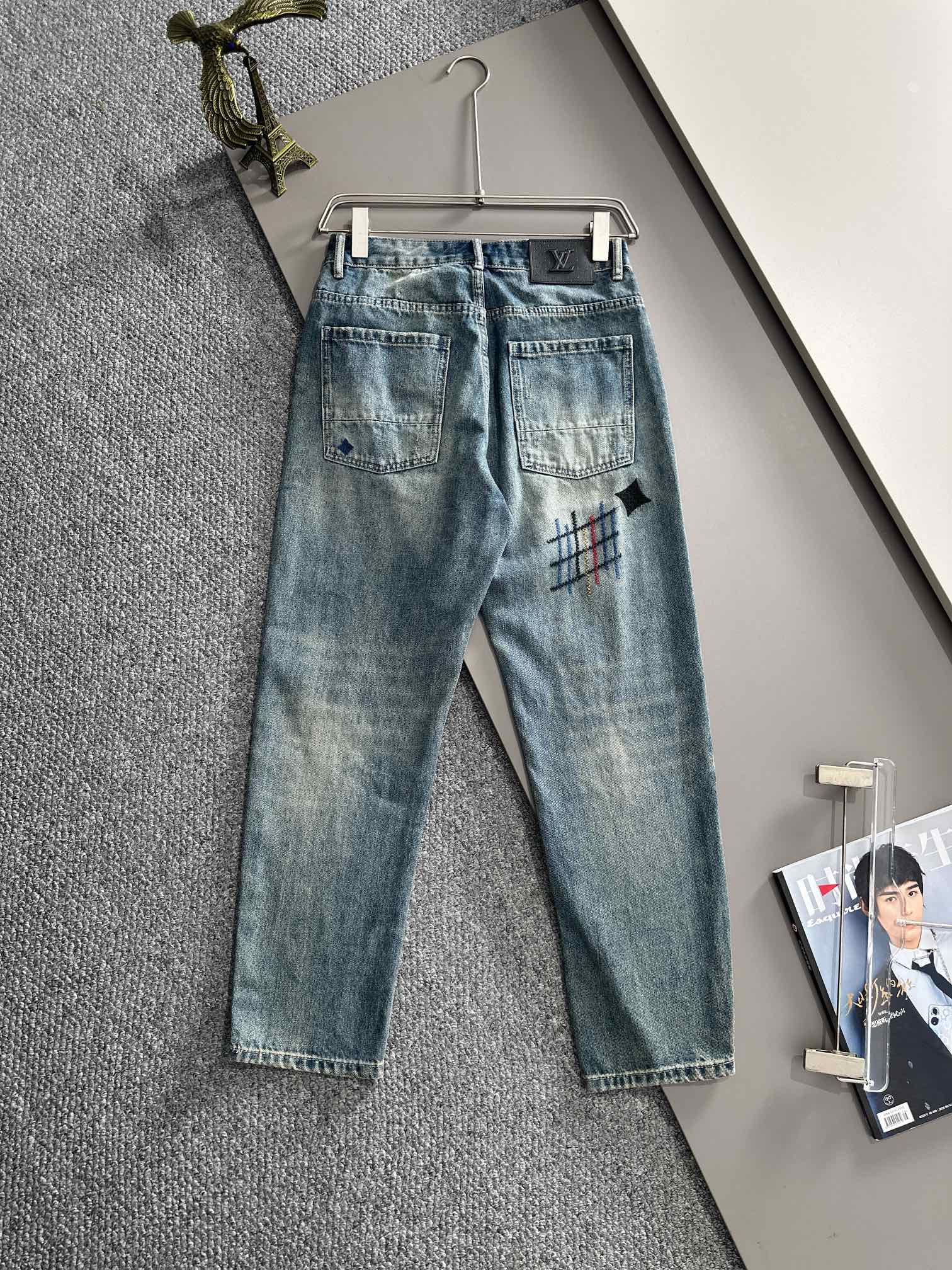 Louis Vuitton Straight Leg Denim Jeans - Modern Fit, Comfortable & Stylish 9 a1752668097108 8278