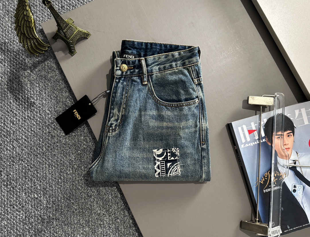 Fendi Straight-Leg Jeans Denim Pants with Bandana Patches for Men 3 a1752668232634 0420