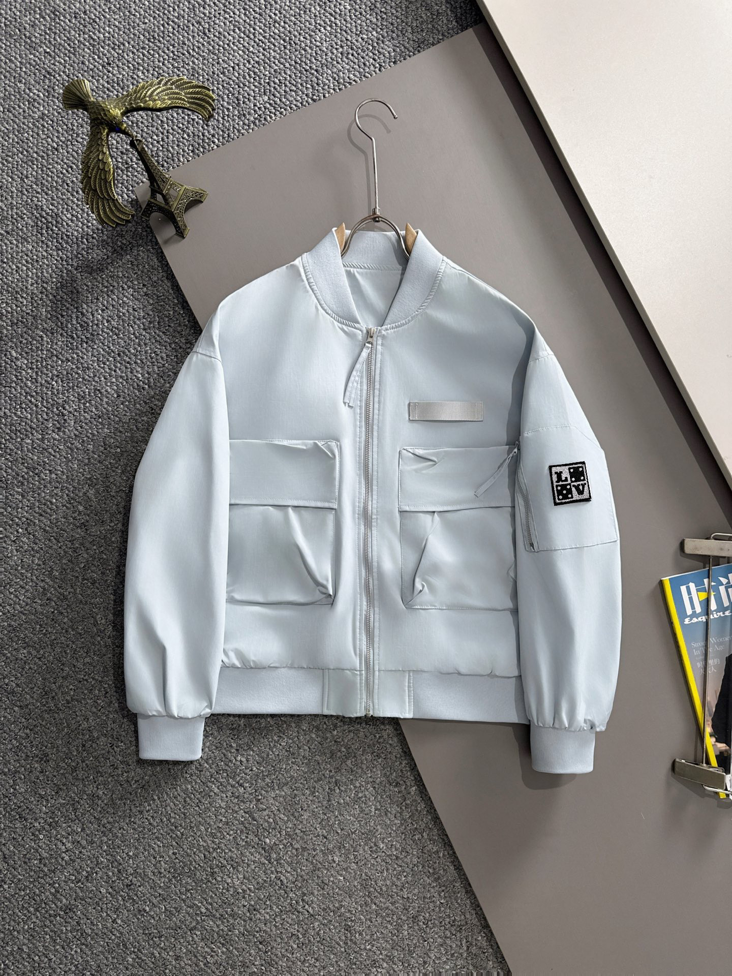 Louis Vuitton LV2026春季最新款拉链风衣冲锋衣夹克外套 三标齐全 定制定染尼龙面料 整体休闲又上档次