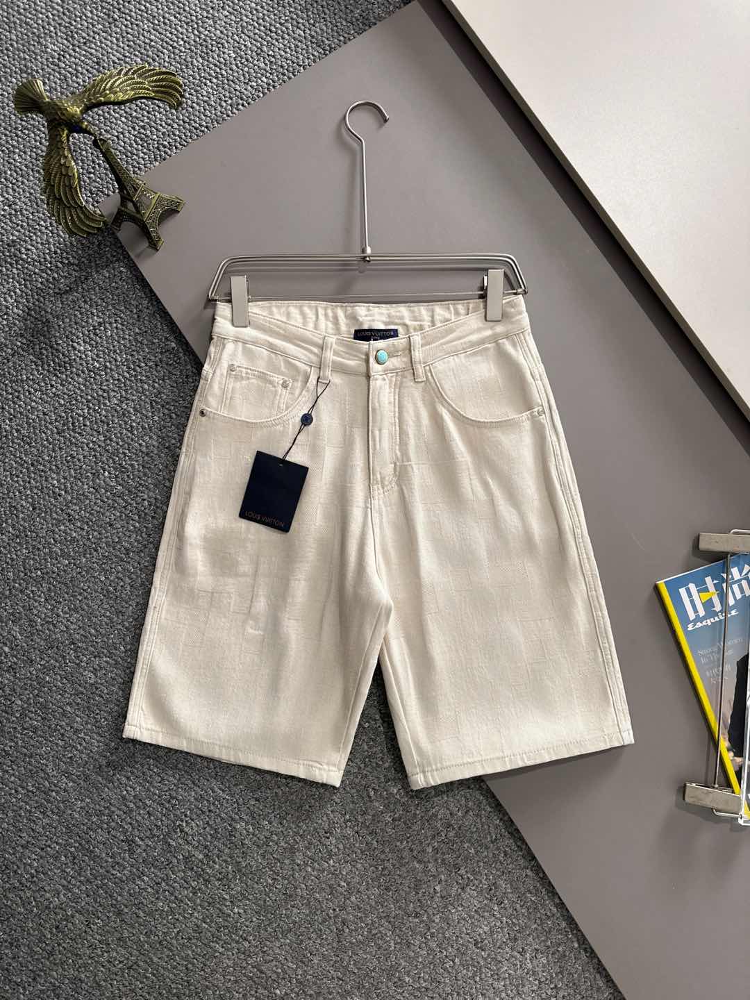 Louis Vuitton LV2026春夏新品牛仔裤牛仔短裤 采用进口客供日本Denim平纹棉质牛仔面料梭织生产