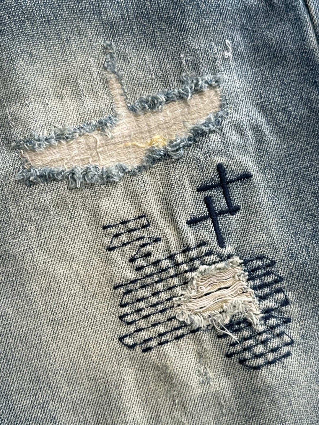 Chrome Hearts 克罗心2026春夏新品牛仔裤牛仔短裤 采用进口客供日本Denim平纹棉质牛仔面料梭织生产