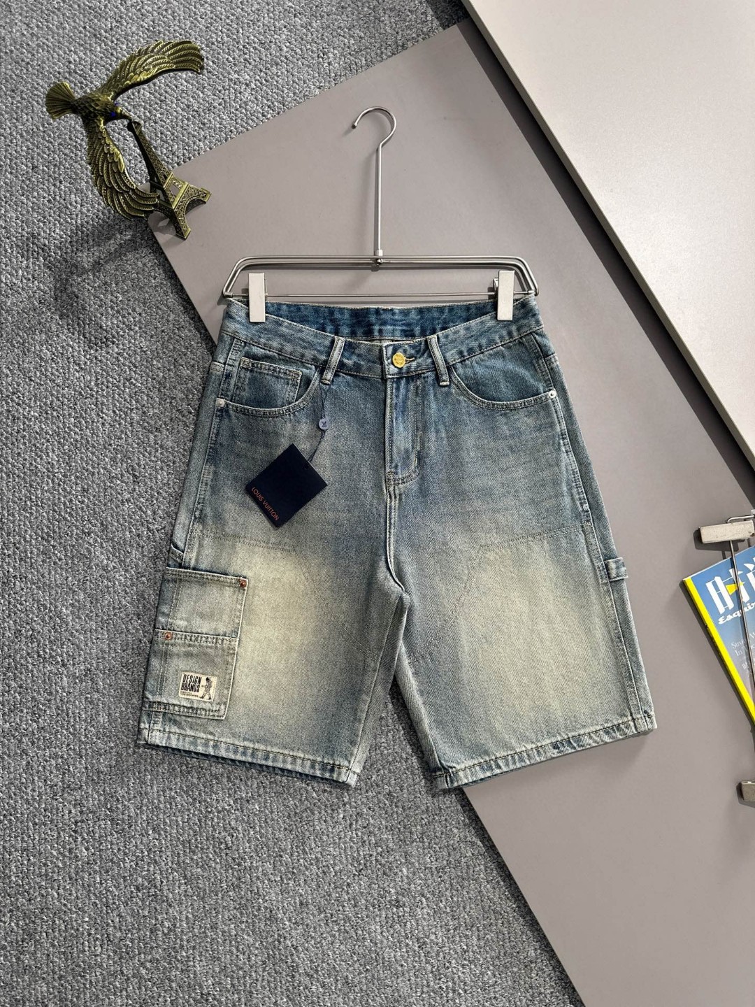 Louis Vuitton LV2026春夏新品牛仔裤牛仔短裤 采用进口客供日本Denim平纹棉质牛仔面料梭织生产