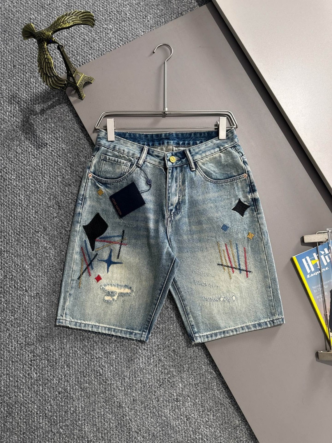 Louis Vuitton LV2026春夏新品牛仔裤牛仔短裤 采用进口客供日本Denim平纹棉质牛仔面料梭织生产