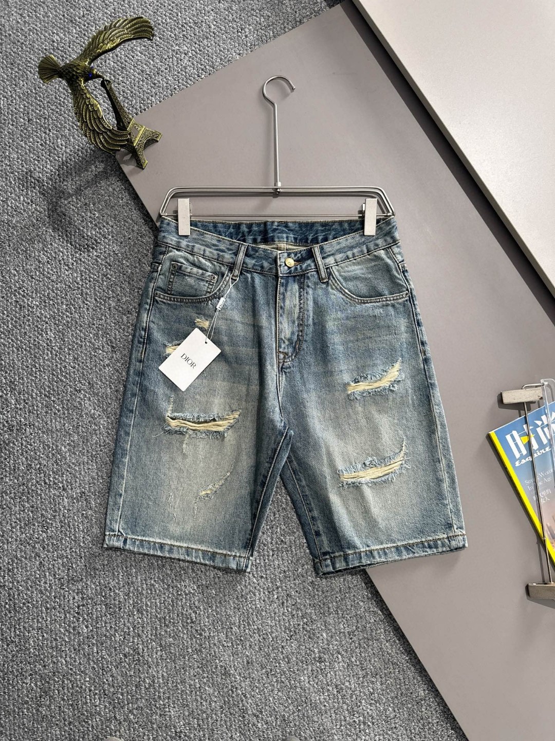 Dior 迪奥2026春夏新品牛仔裤牛仔短裤 采用进口客供日本Denim平纹棉质牛仔面料梭织生产