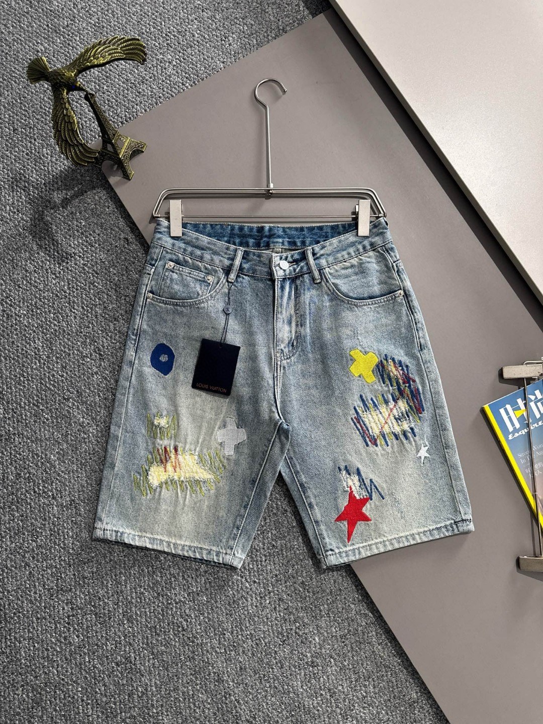 Louis Vuitton LV2026春夏新品牛仔裤牛仔短裤 采用进口客供日本Denim平纹棉质牛仔面料梭织生产