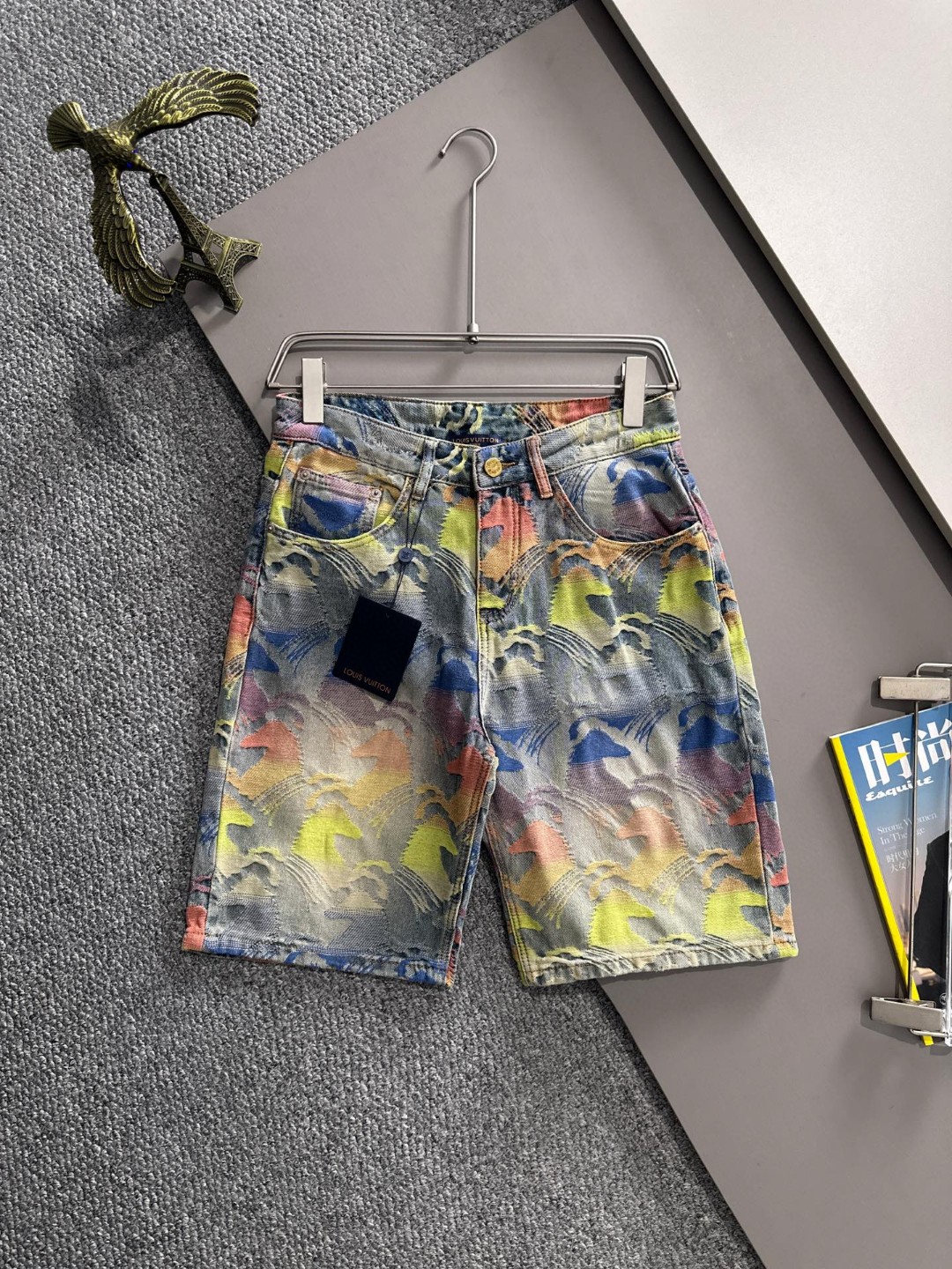 Louis Vuitton LV2026春夏新品牛仔裤牛仔短裤 采用进口客供日本Denim平纹棉质牛仔面料梭织生产