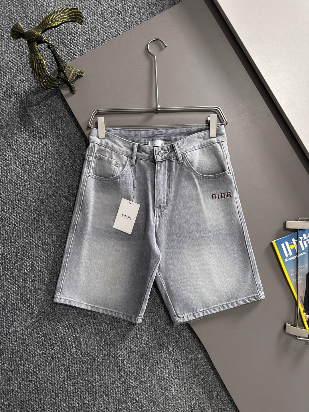 Dior 迪奥2026春夏新品牛仔裤牛仔短裤 采用进口客供日本Denim平纹棉质牛仔面料梭织生产