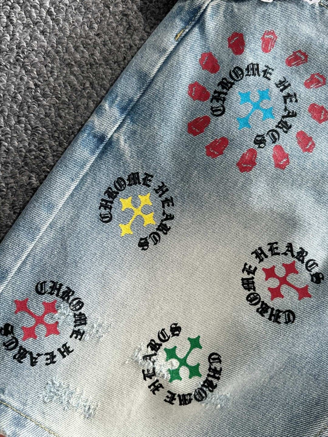 Chrome Hearts 克罗心2026春夏新品牛仔裤牛仔短裤 采用进口客供日本Denim平纹棉质牛仔面料梭织生产