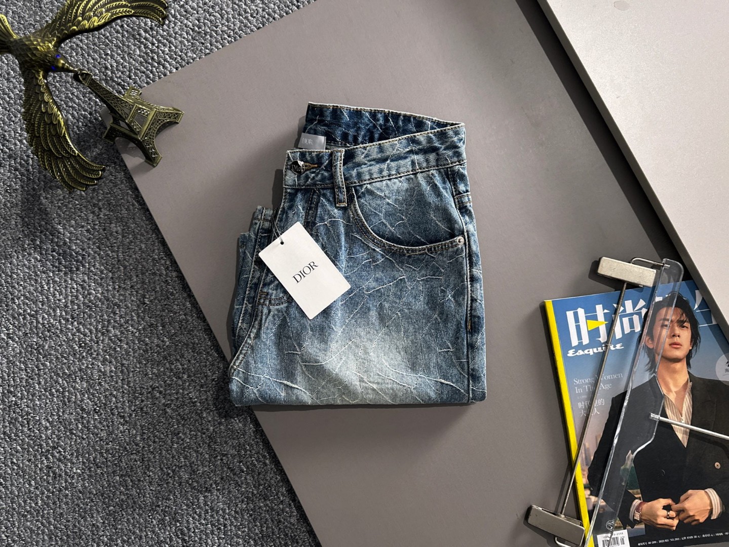 Dior 迪奥2026春夏新品牛仔裤牛仔短裤 采用进口客供日本Denim平纹棉质牛仔面料梭织生产
