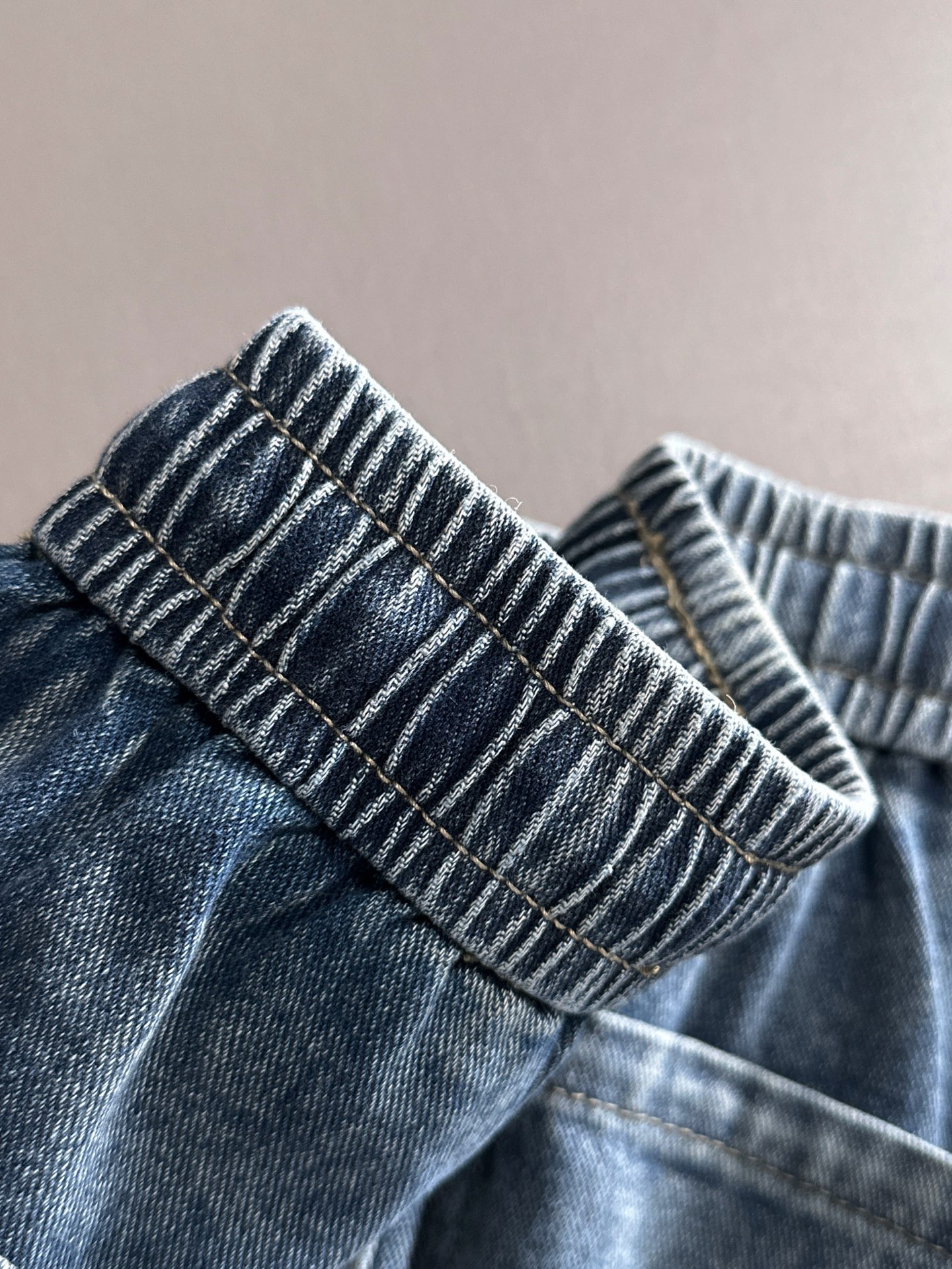 Louis Vuitton LV2026夏季新品牛仔裤牛仔短裤 采用进口客供日本Denim平纹棉质牛仔面料梭织生产