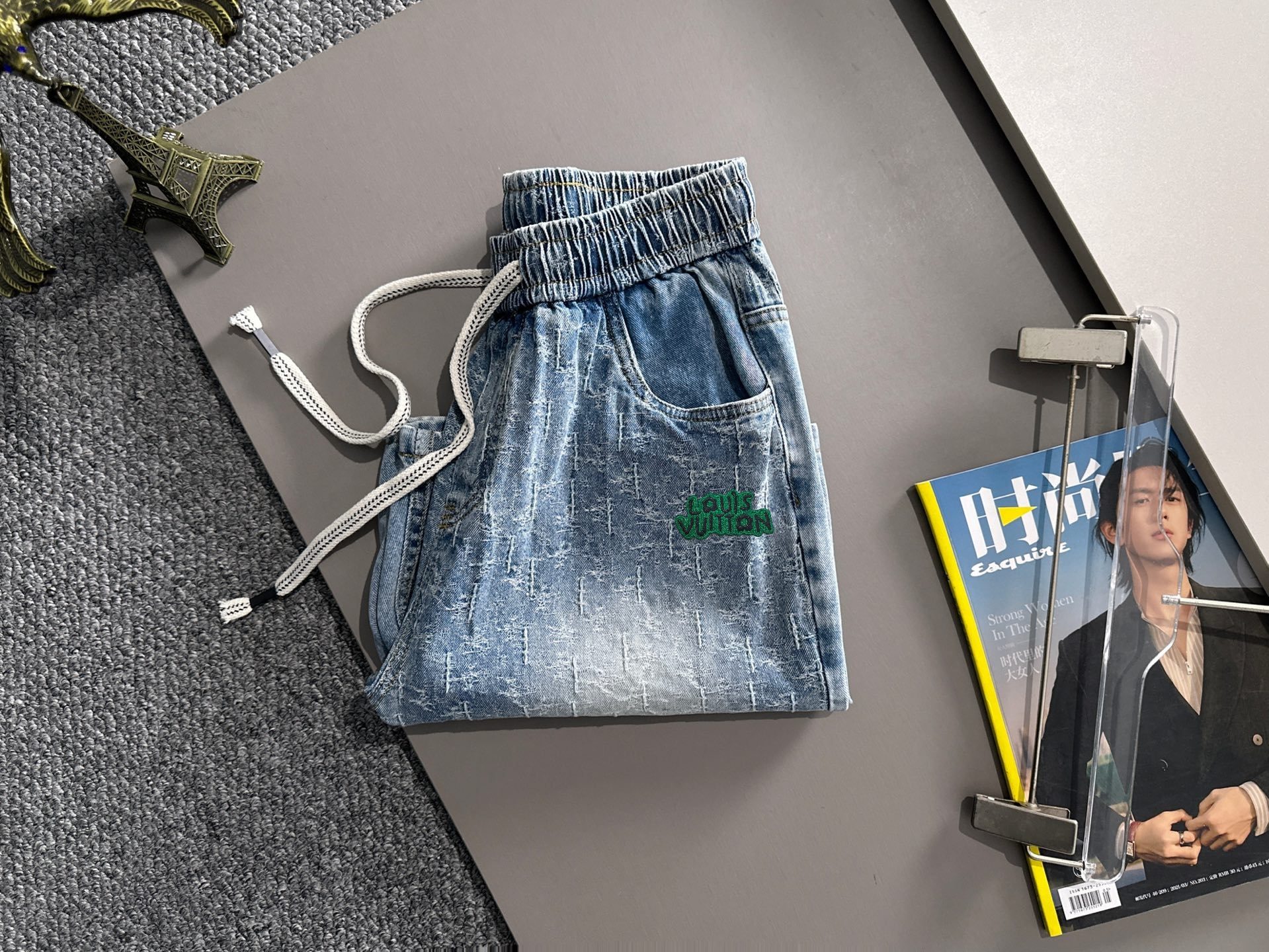 Louis Vuitton LV2026春夏新品牛仔裤牛仔短裤 采用进口客供日本Denim平纹棉质牛仔面料梭织生产